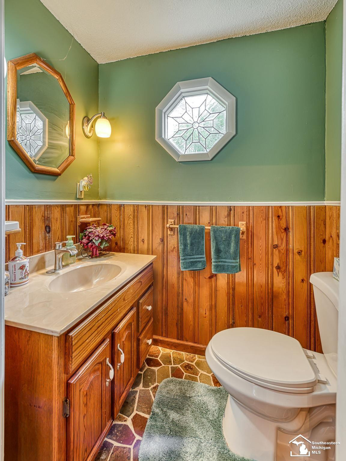 6975 Sarah Street, Temperance, MI 48182 — Photo 24