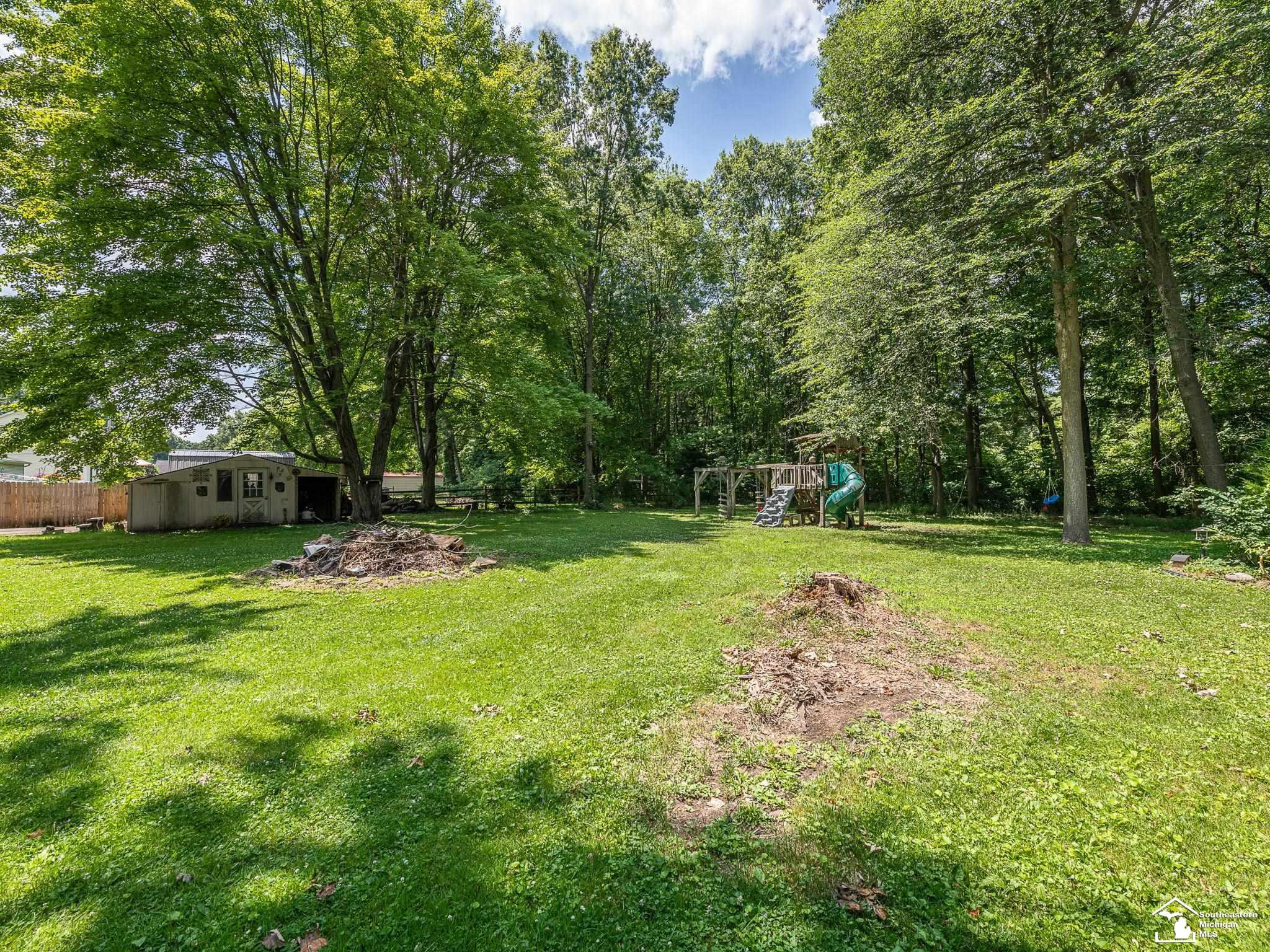 6975 Sarah Street, Temperance, MI 48182 — Photo 35