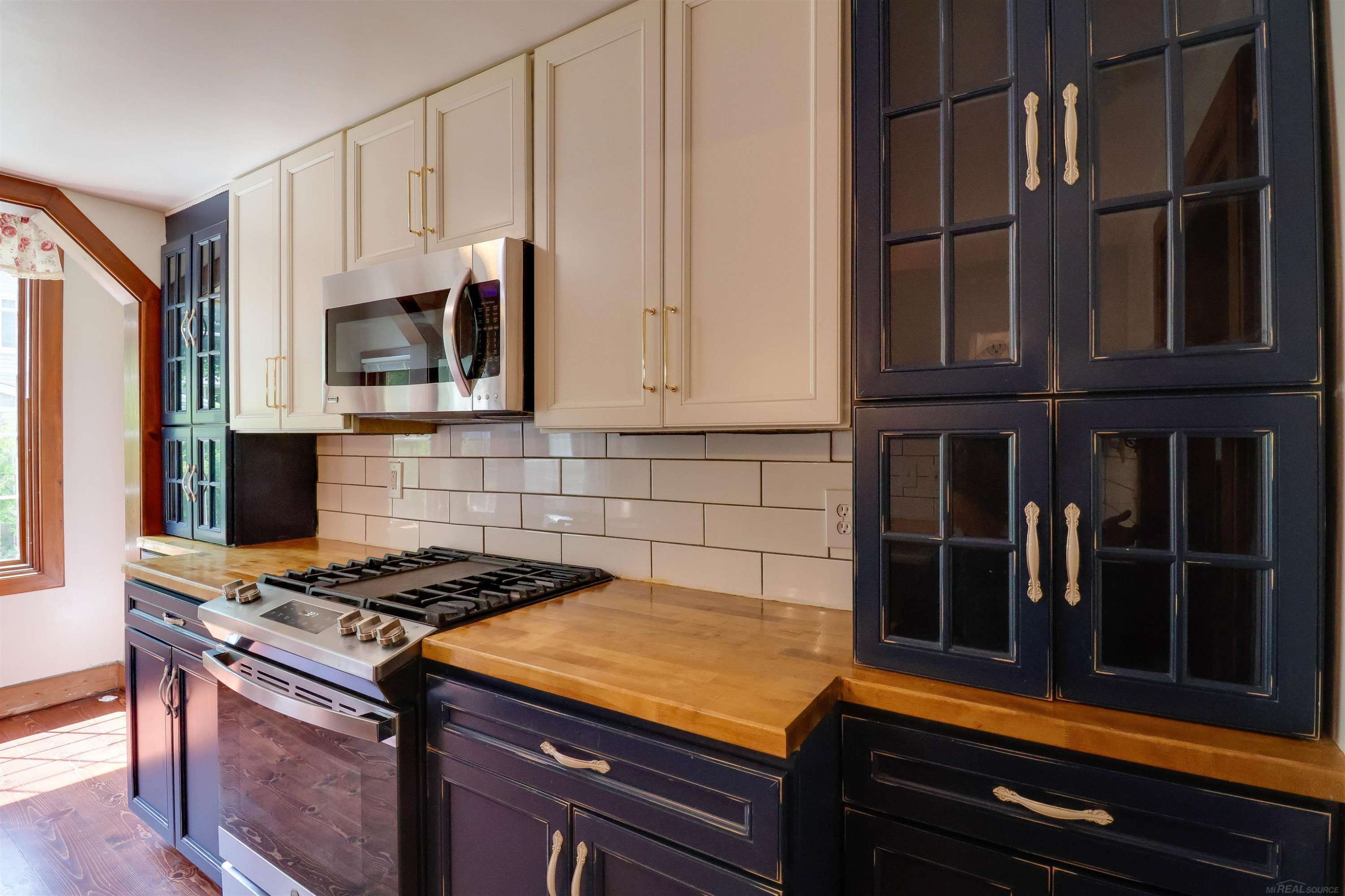 127 Benjamin Street, MI 48065 — Photo 11