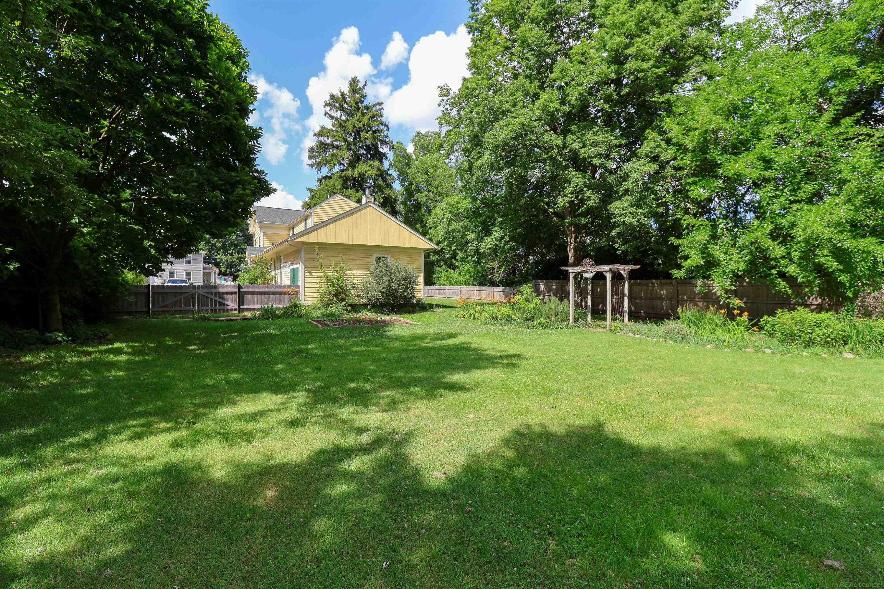 127 Benjamin Street, MI 48065 — Photo 36