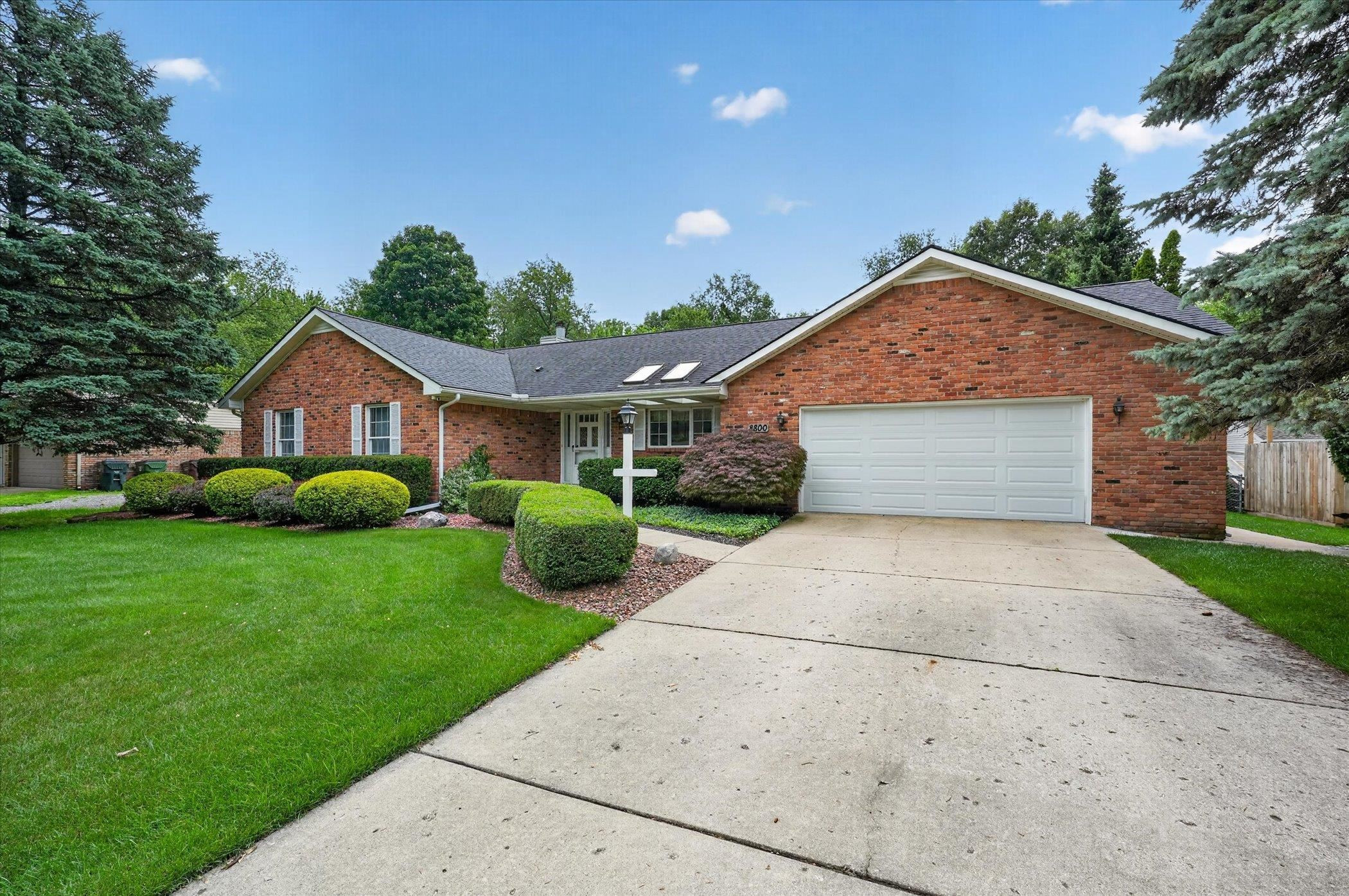 8800 Mary Ann Avenue, Shelby Twp, MI 48317 — Photo 3