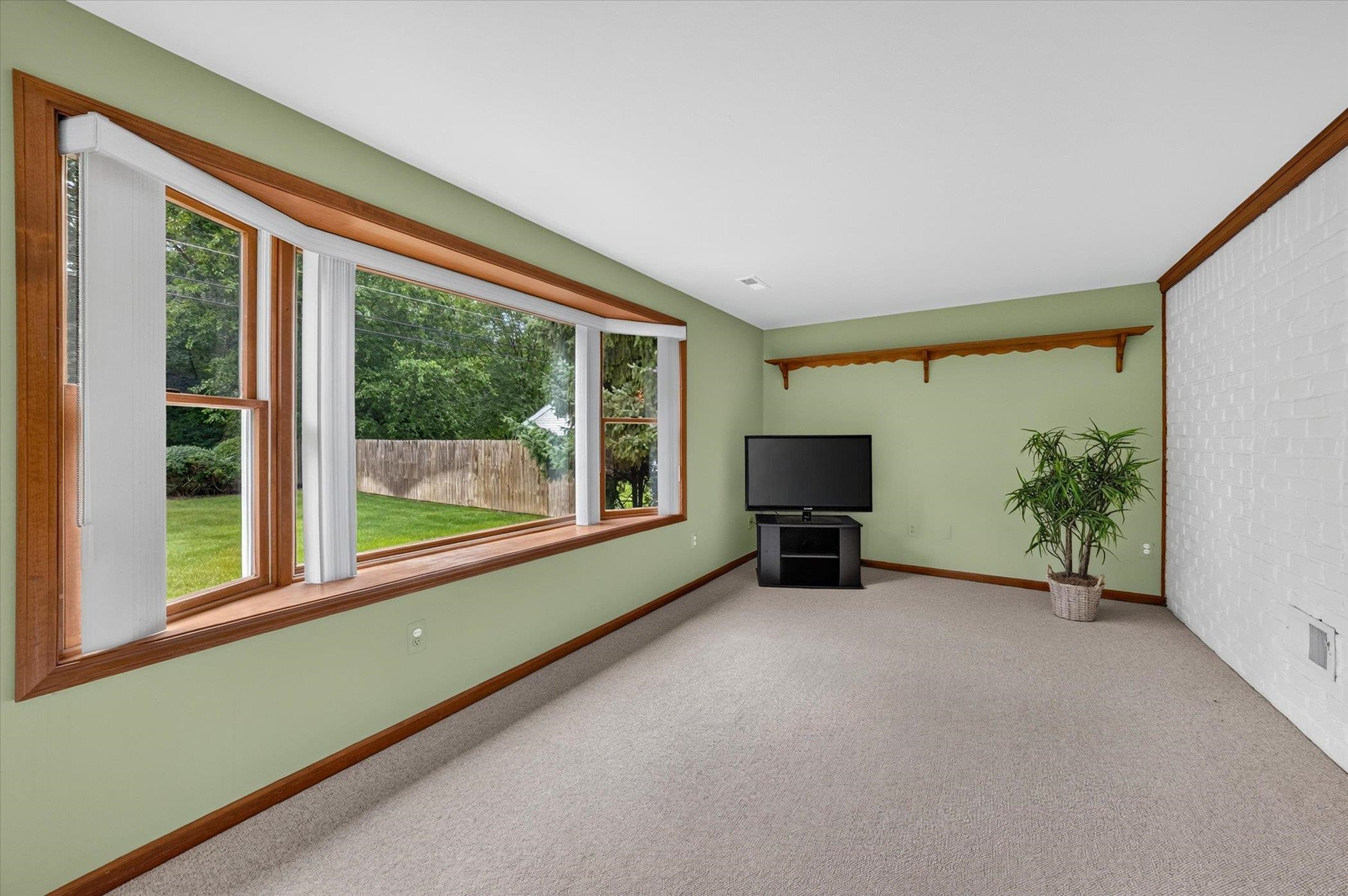 8800 Mary Ann Avenue, Shelby Twp, MI 48317 — Photo 20