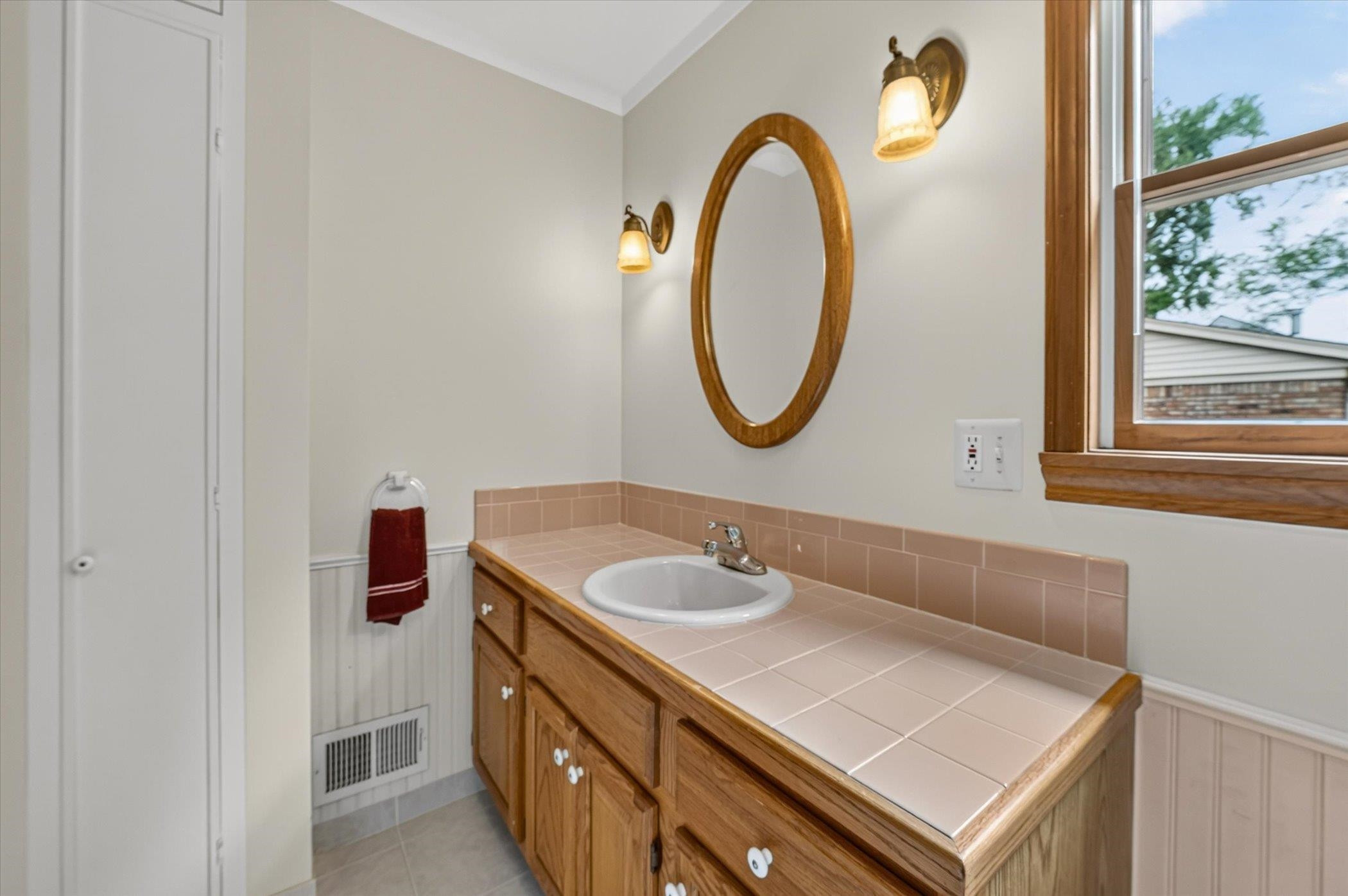 8800 Mary Ann Avenue, Shelby Twp, MI 48317 — Photo 24