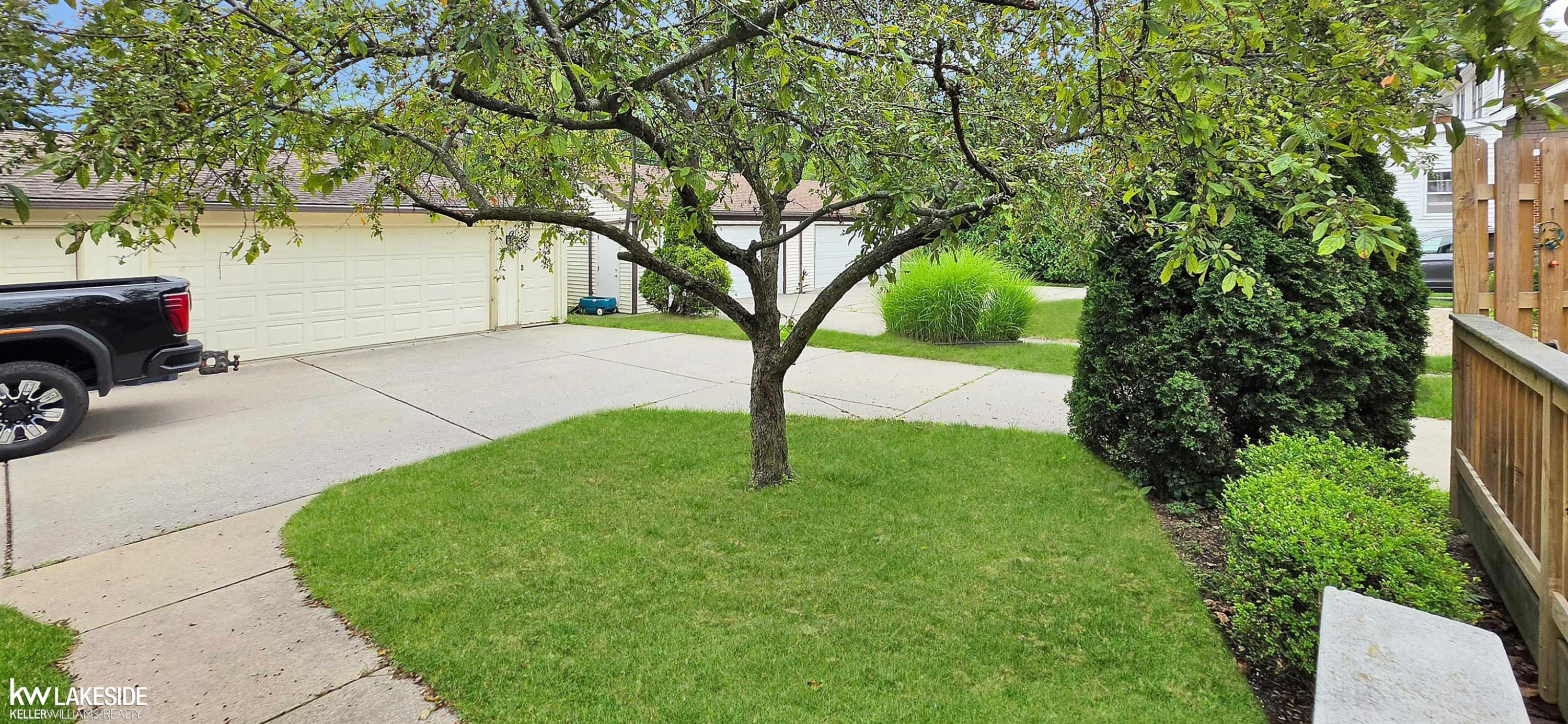 856 Neff Road, Grosse Pointe, MI 48230 — Photo 4