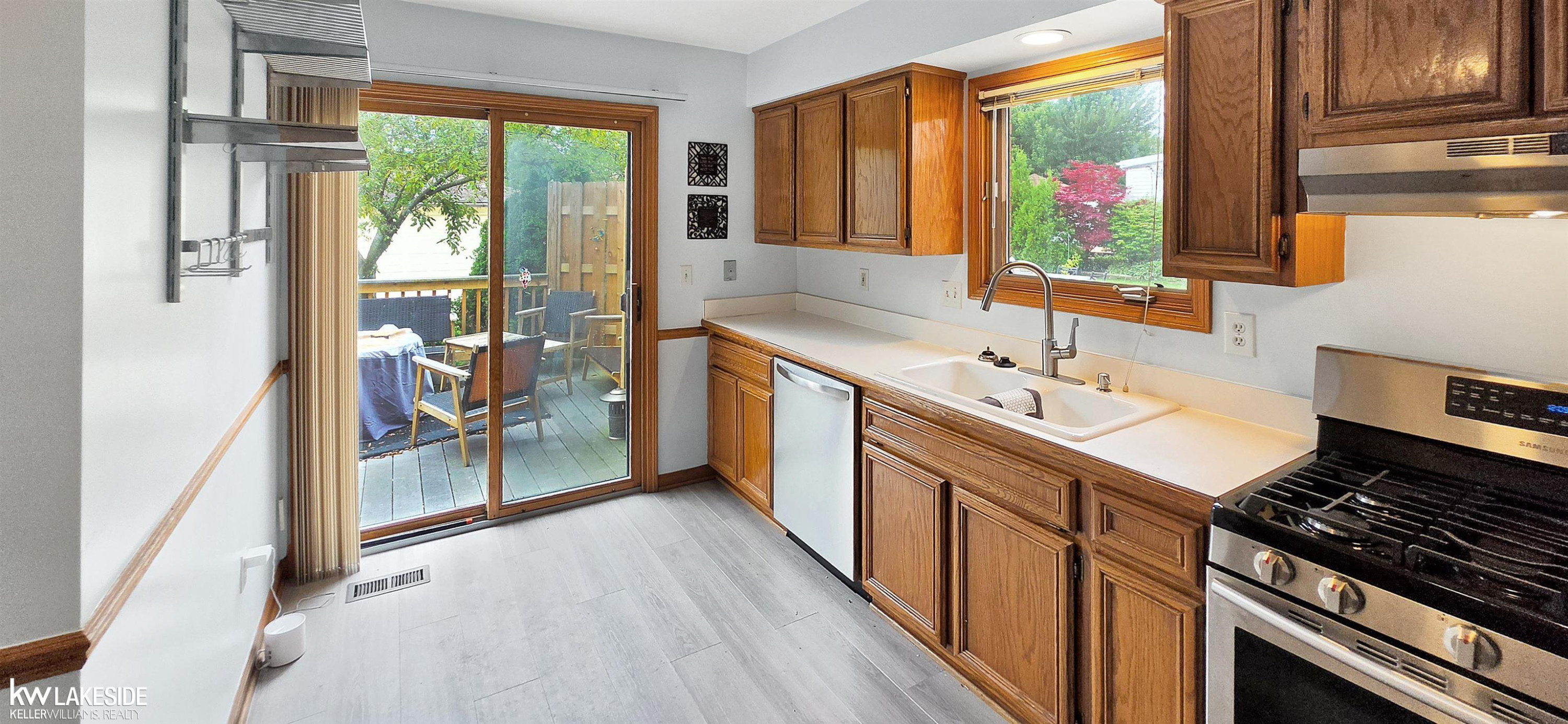 856 Neff Road, Grosse Pointe, MI 48230 — Photo 8
