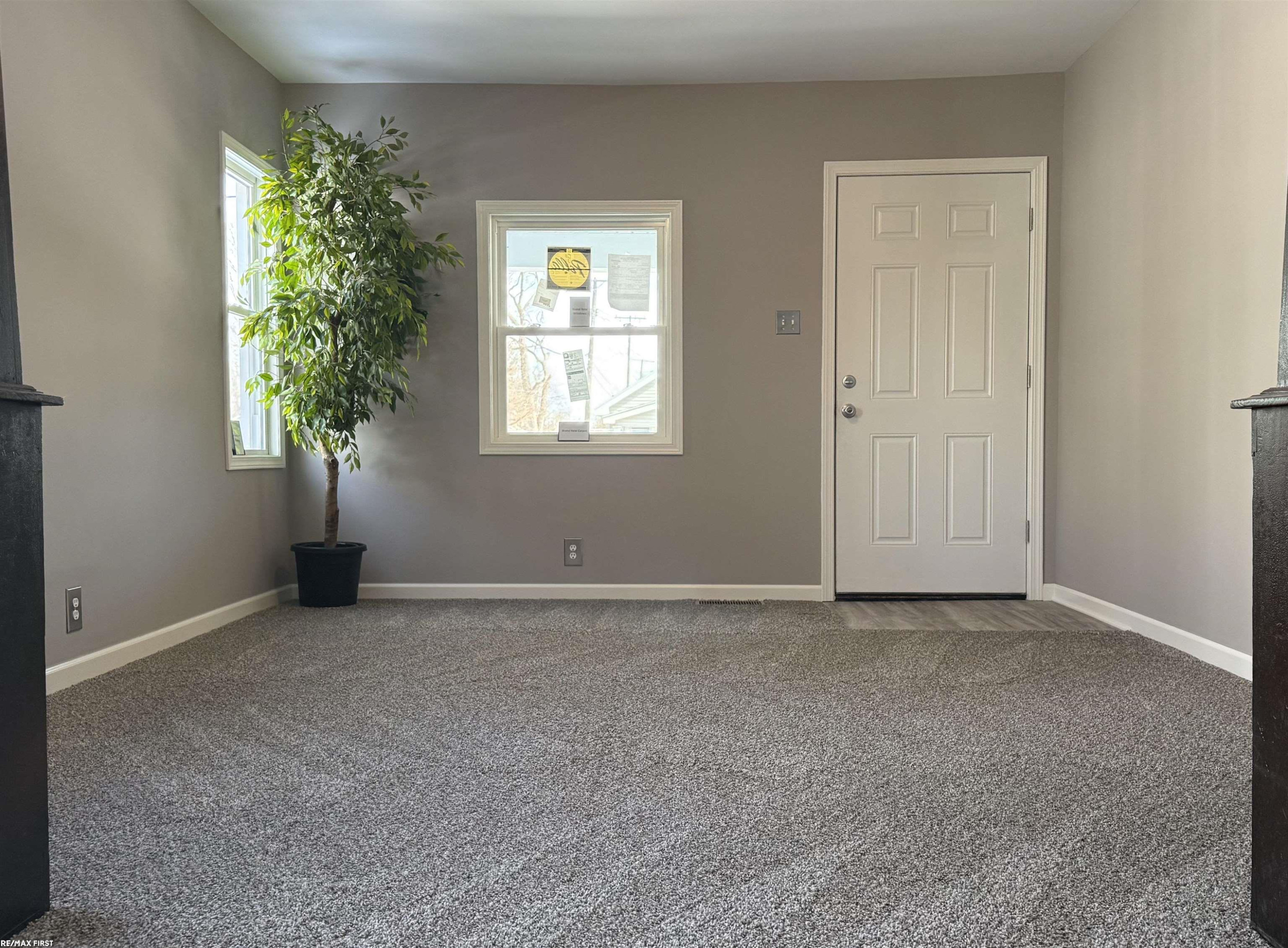 727 13th Street, Port Huron, MI 48060 — Photo 7