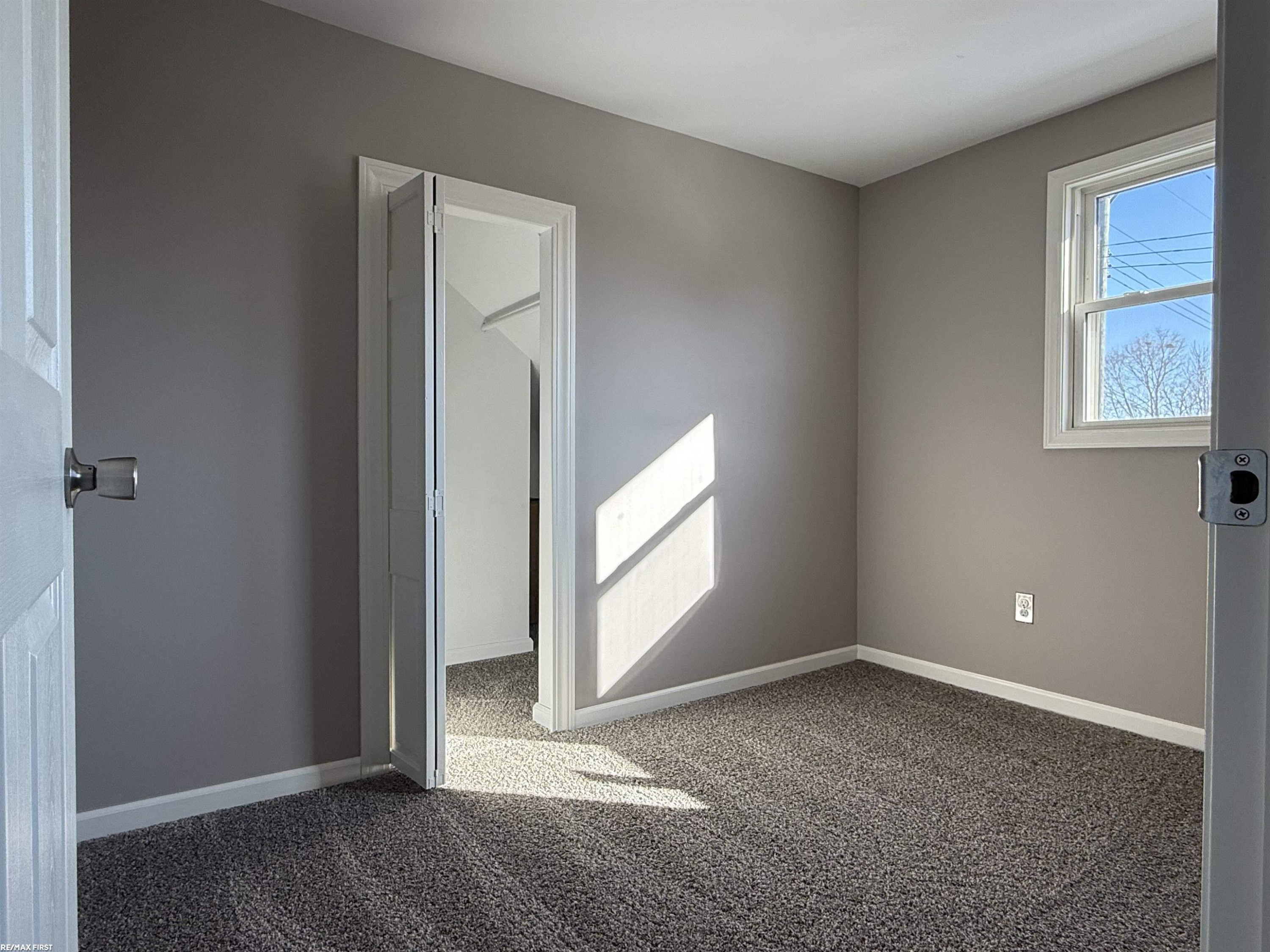 727 13th Street, Port Huron, MI 48060 — Photo 14