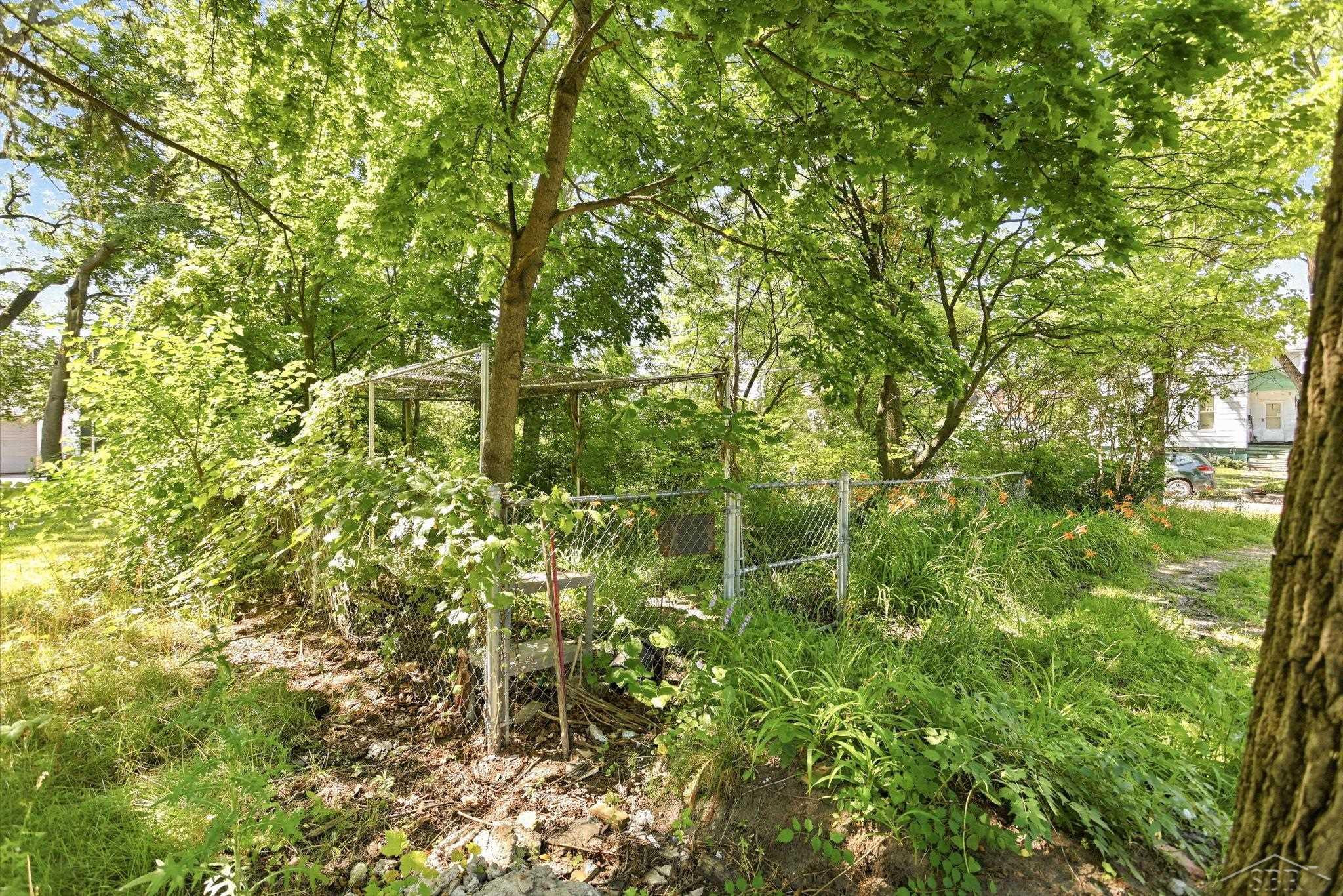 614 Madison Street, Saginaw, MI 48602 — Photo 42