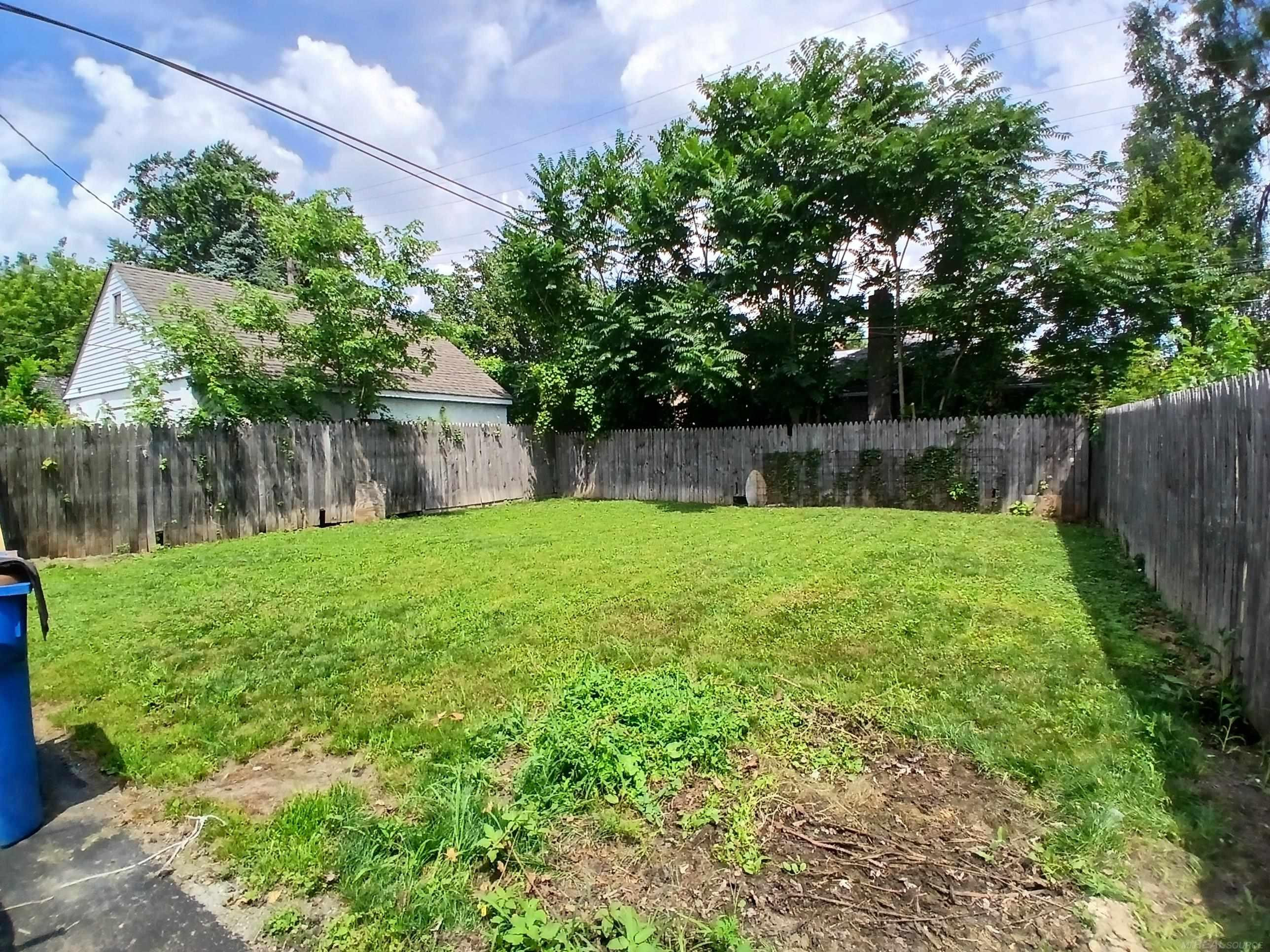 7559 Paige Avenue, Warren, MI 48091 — Photo 2