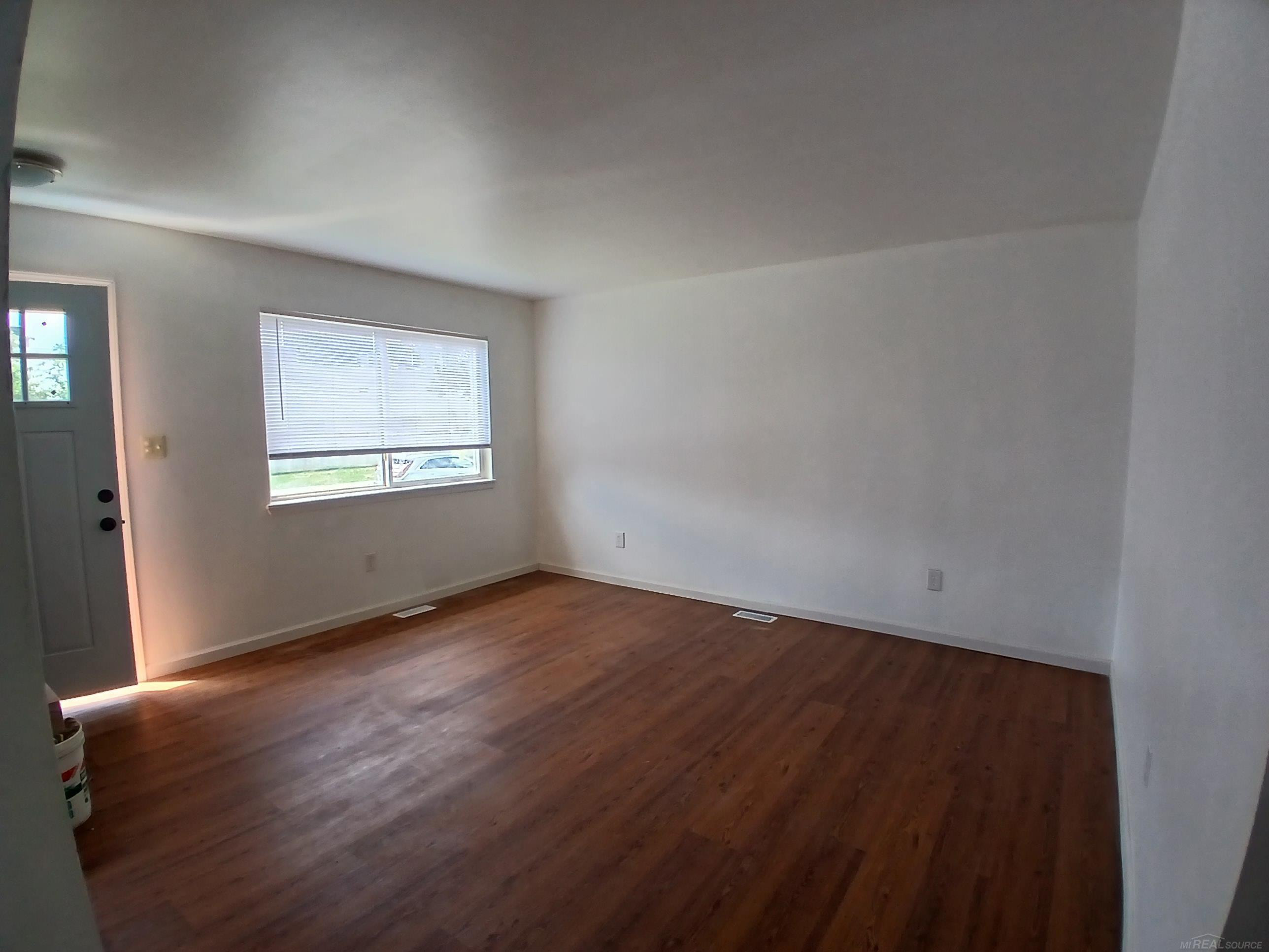 7559 Paige Avenue, Warren, MI 48091 — Photo 5