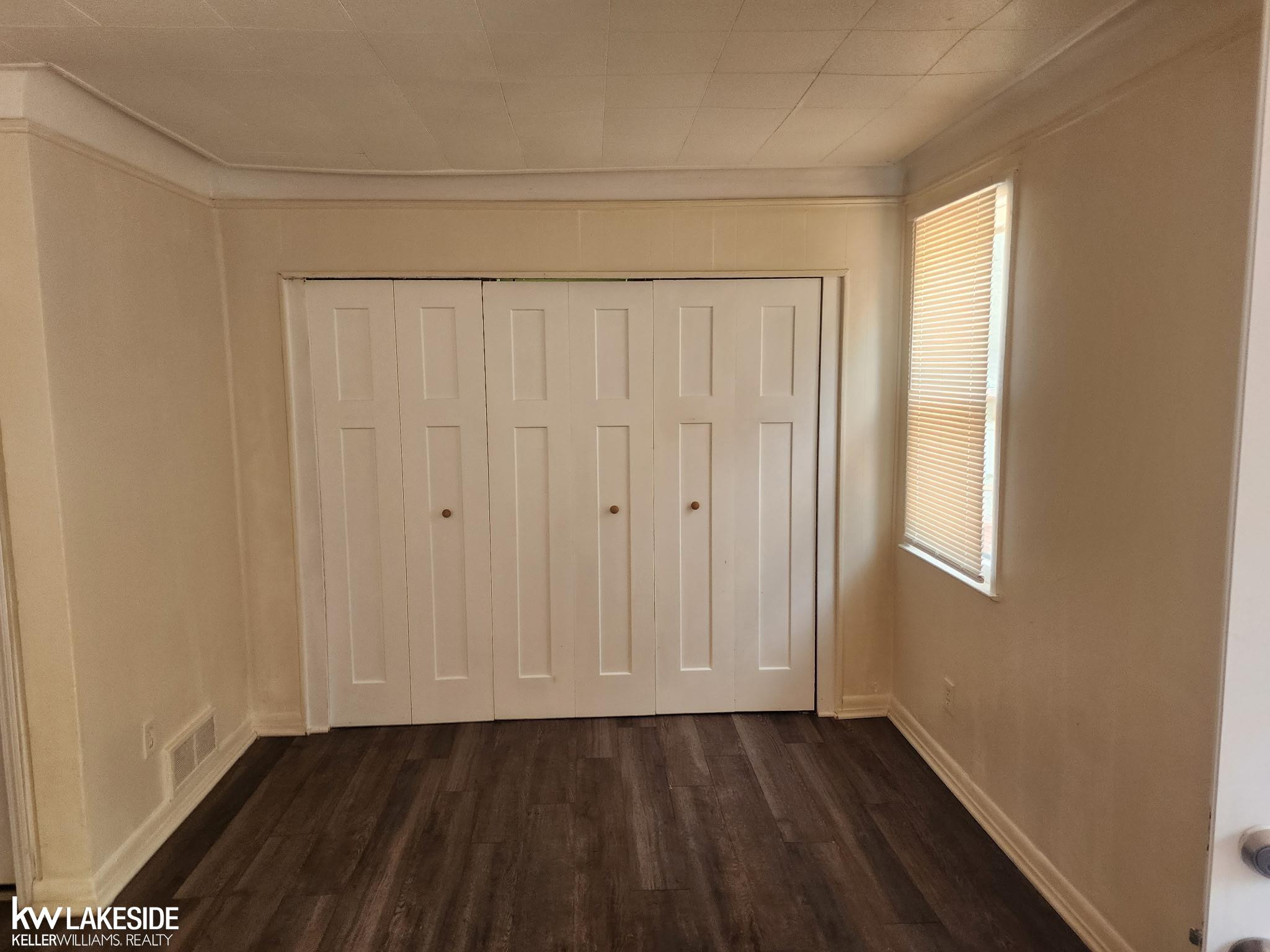 8158 Westminster Avenue, Warren, MI 48089 — Photo 2