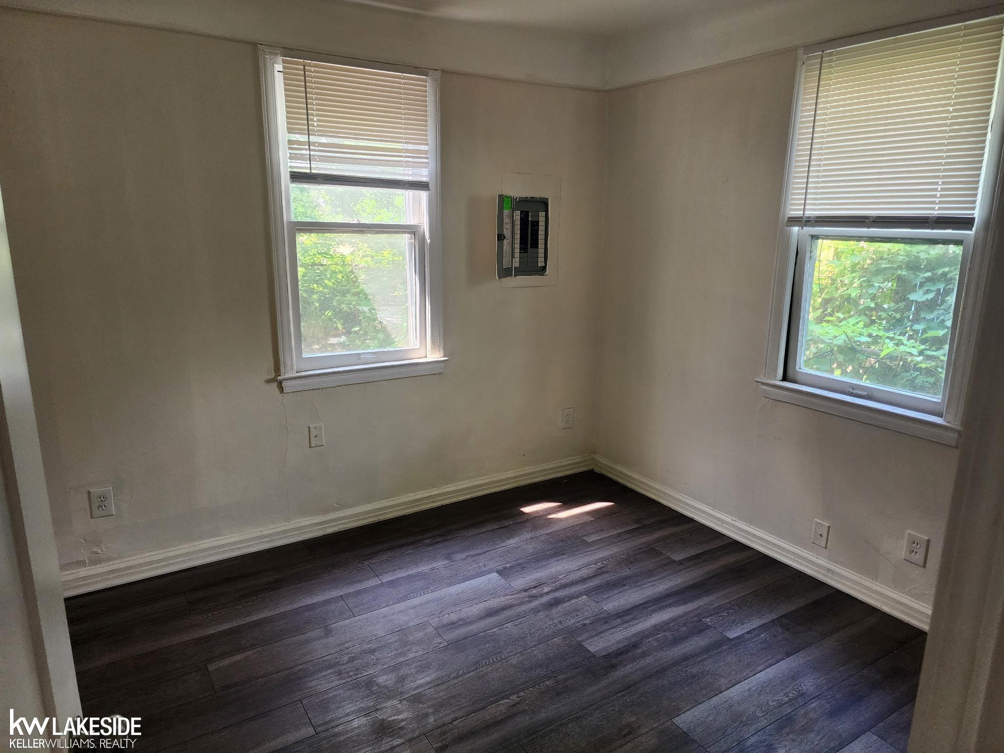 8158 Westminster Avenue, Warren, MI 48089 — Photo 3