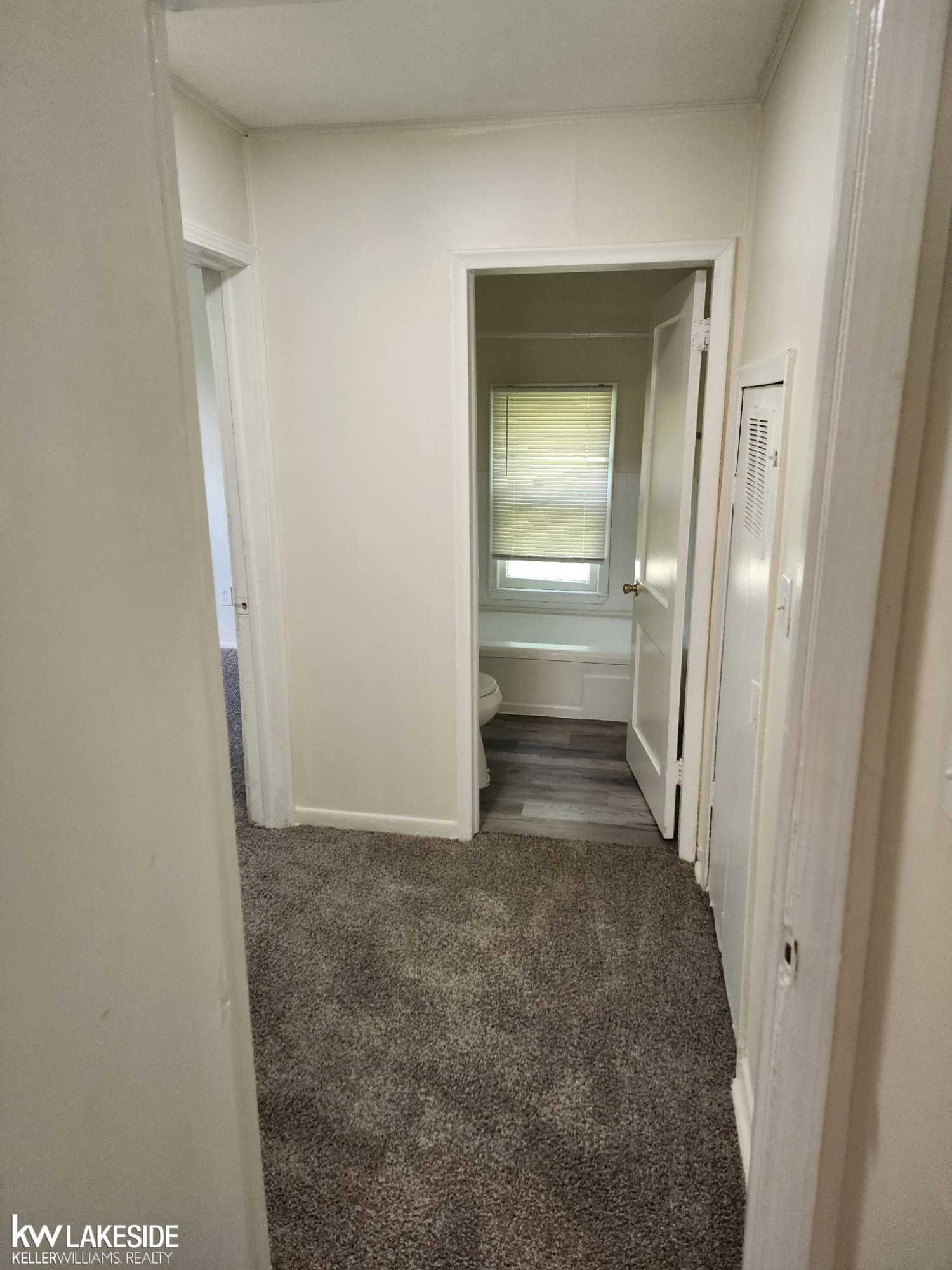 8158 Westminster Avenue, Warren, MI 48089 — Photo 8