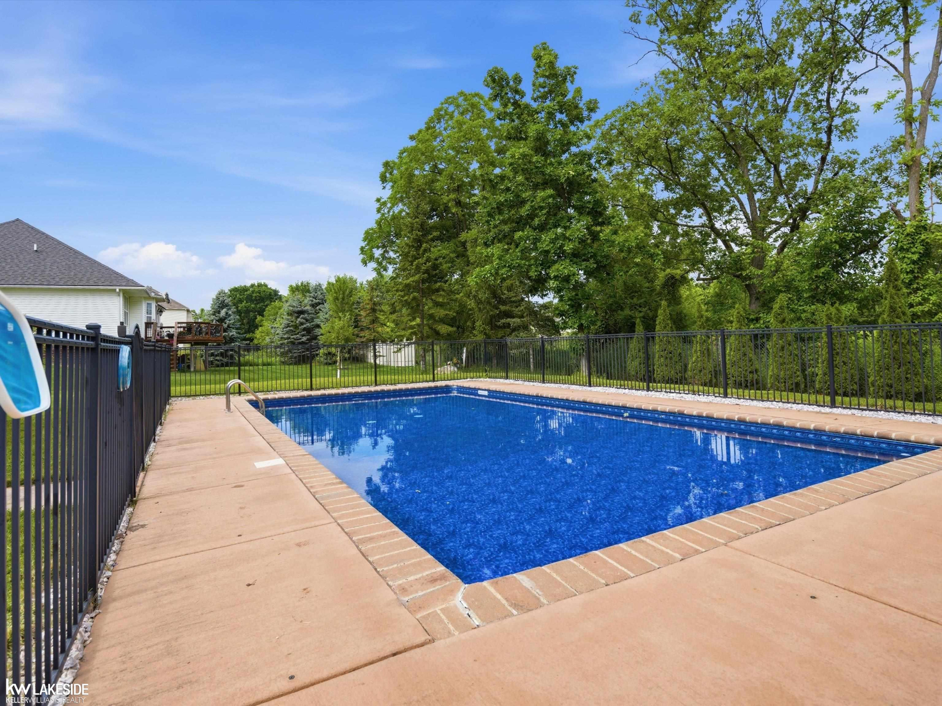 25346 Stanley Lane, South Lyon, MI 48178 — Photo 4
