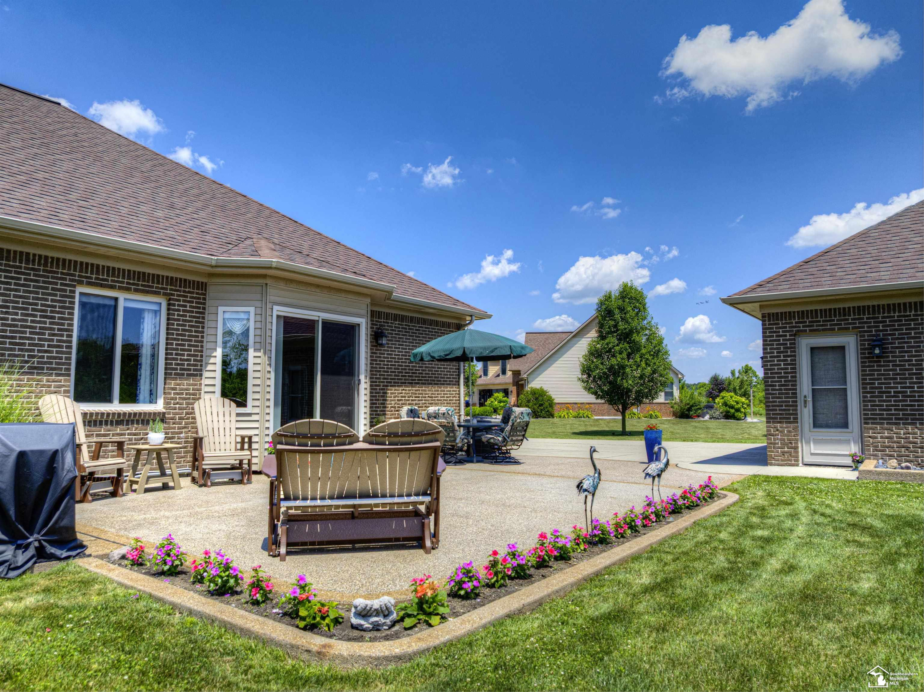 9539 Lazy Oak Drive, Carleton, MI 48117 — Photo 41