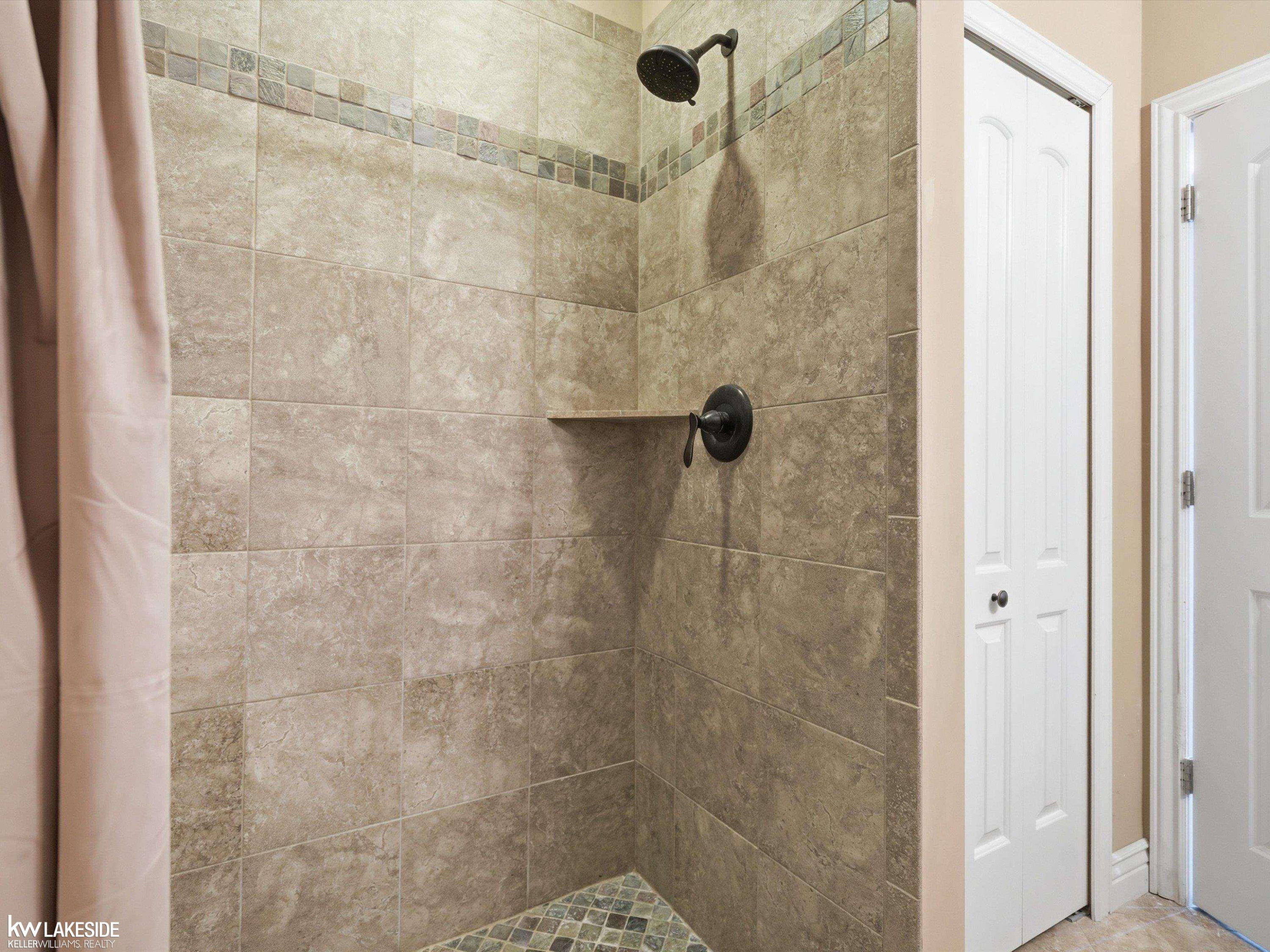 25346 Stanley Lane, South Lyon, MI 48178 — Photo 40