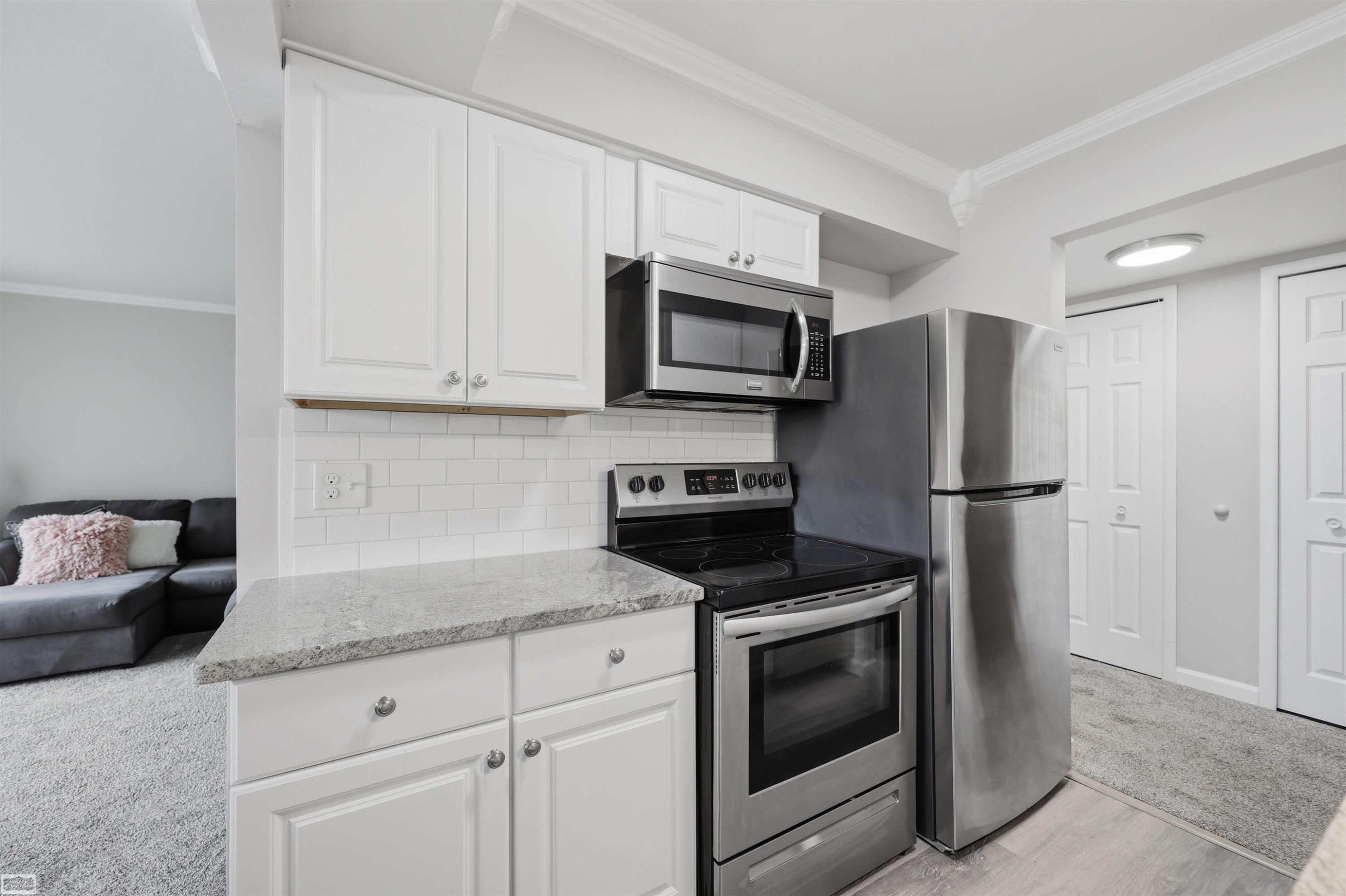 532 Riviera Drive, 177, Saint Clair Shores, MI 48080 — Photo 7