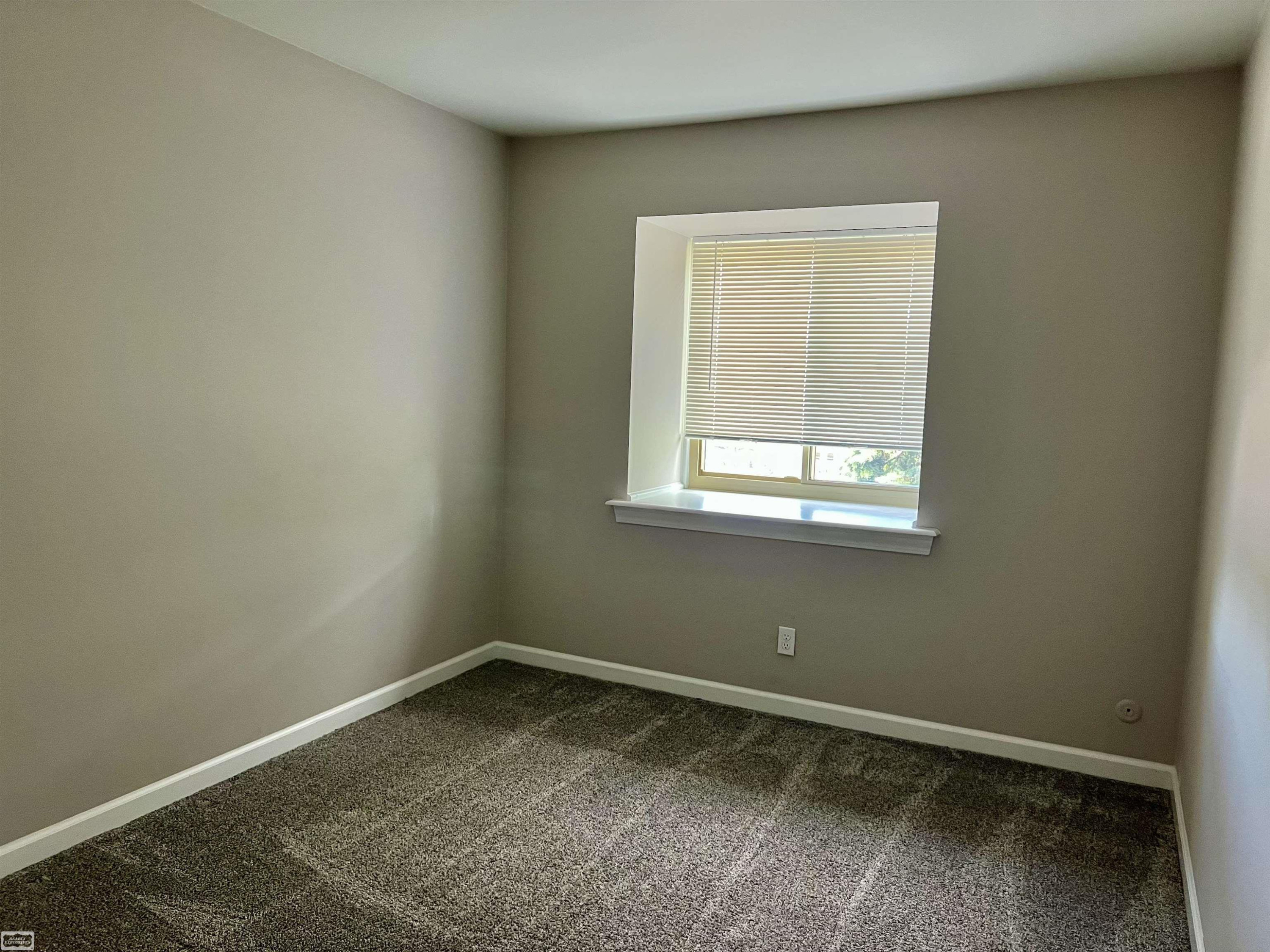 532 Riviera Drive, 177, Saint Clair Shores, MI 48080 — Photo 29