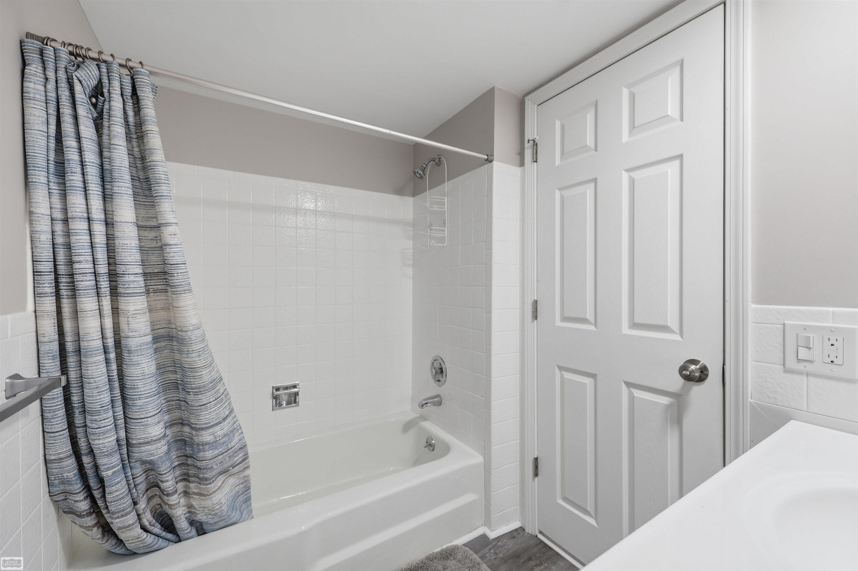 532 Riviera Drive, 177, Saint Clair Shores, MI 48080 — Photo 32