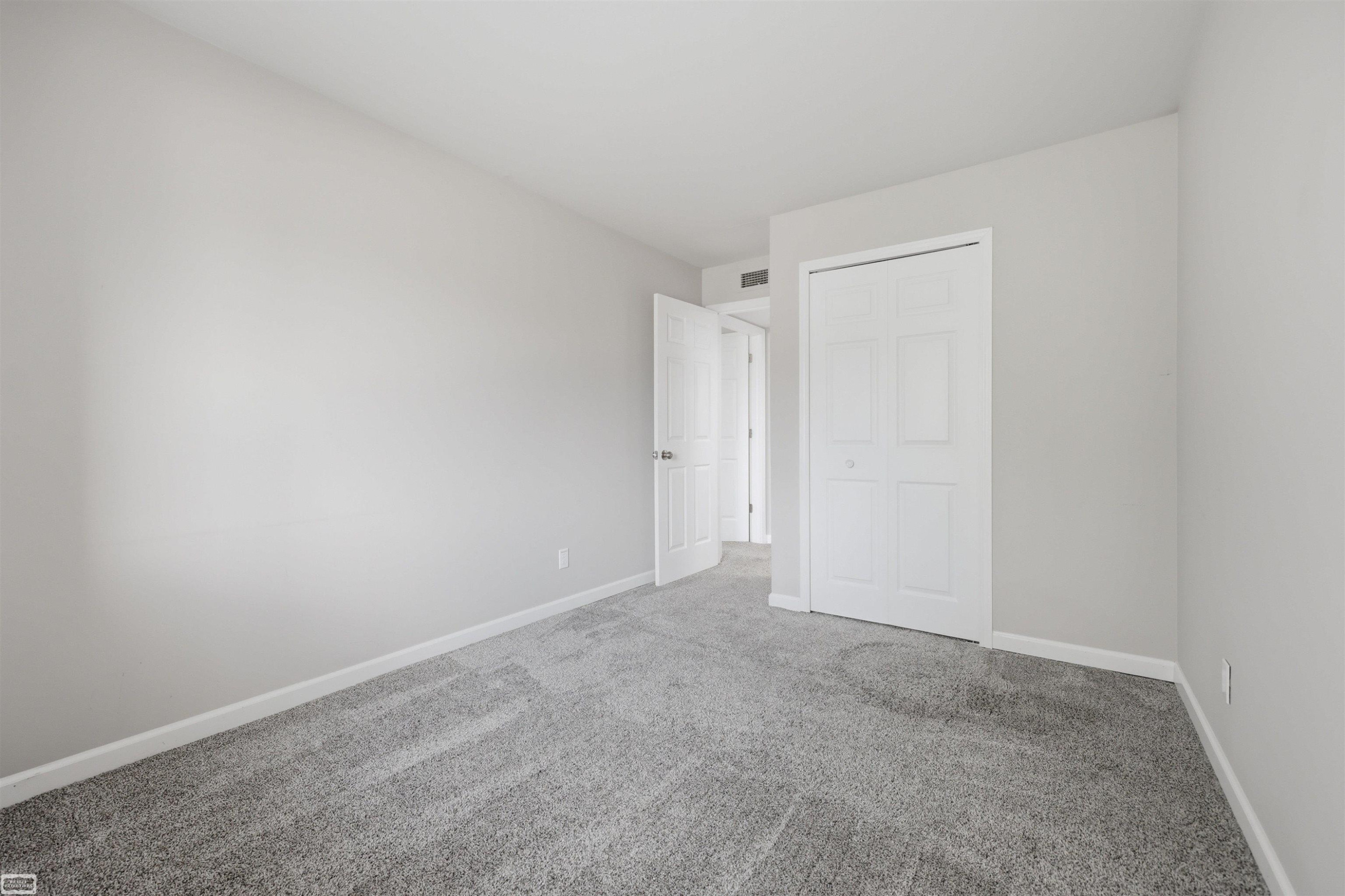 532 Riviera Drive, 177, Saint Clair Shores, MI 48080 — Photo 38