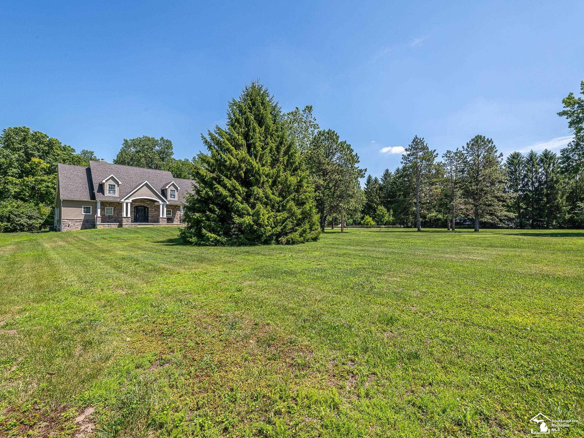 8340 Adler Road, Lambertville, MI 48144 — Photo 8