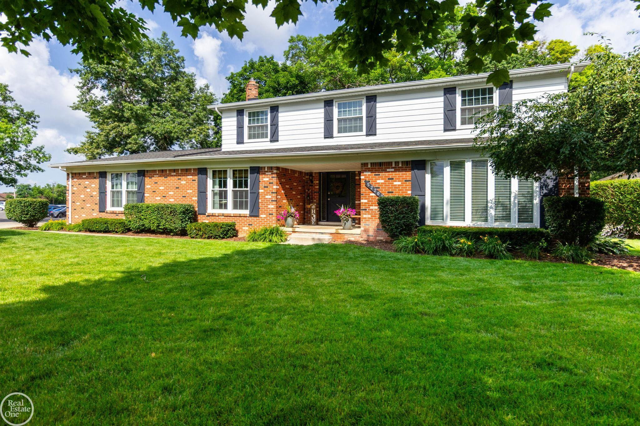 52203 Belle Arbor Drive, Shelby Twp, MI 48316 — Photo 2