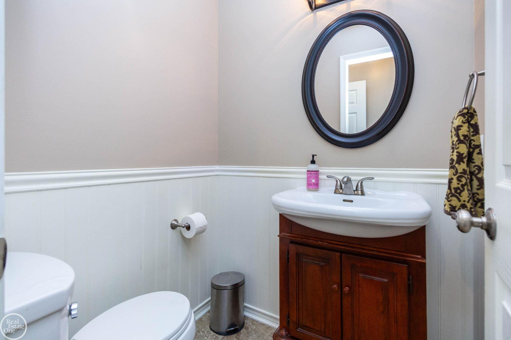 52203 Belle Arbor Drive, Shelby Twp, MI 48316 — Photo 26