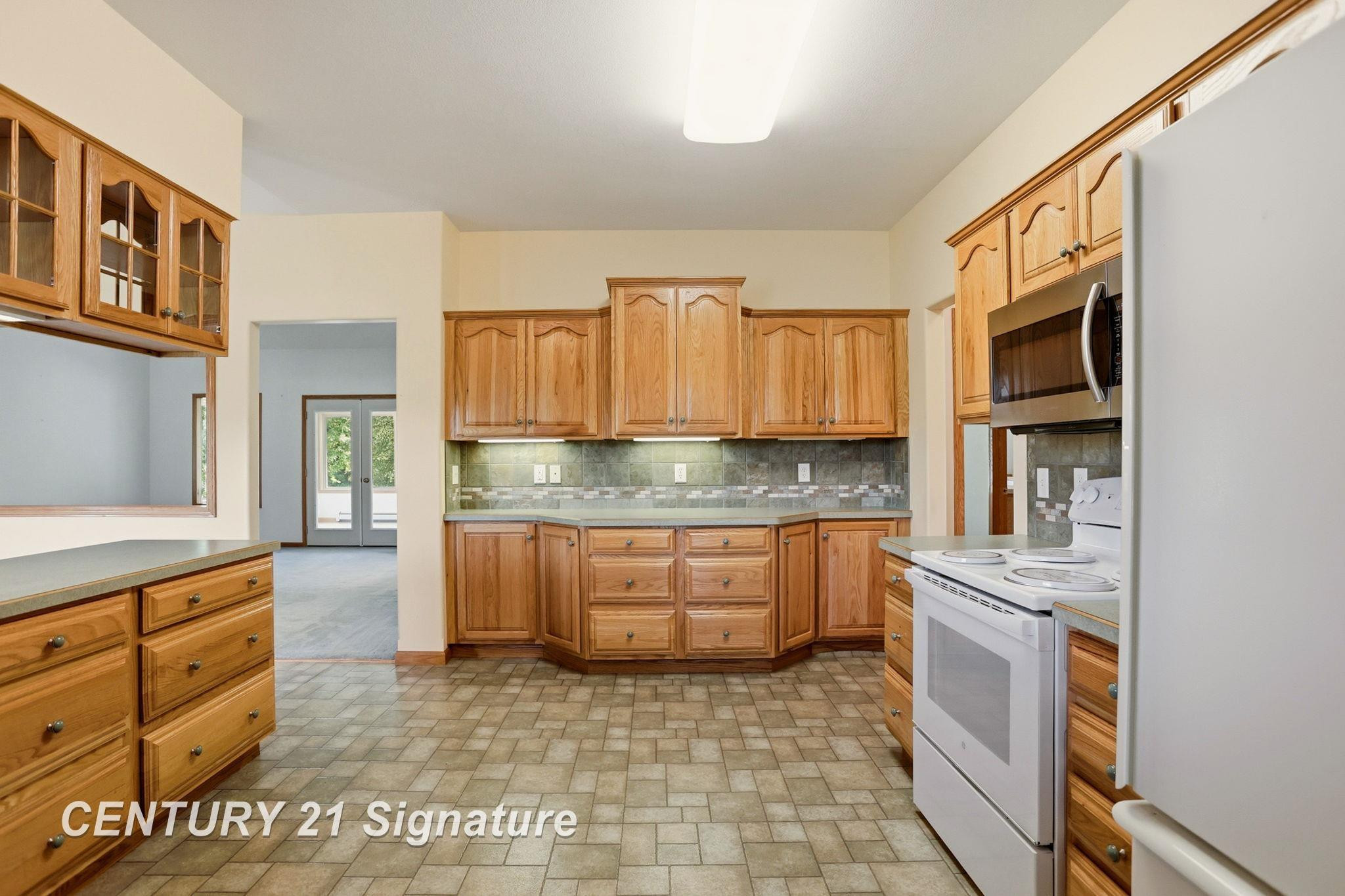 8605 Dixie Highway, Birch Run, MI 48415 — Photo 18