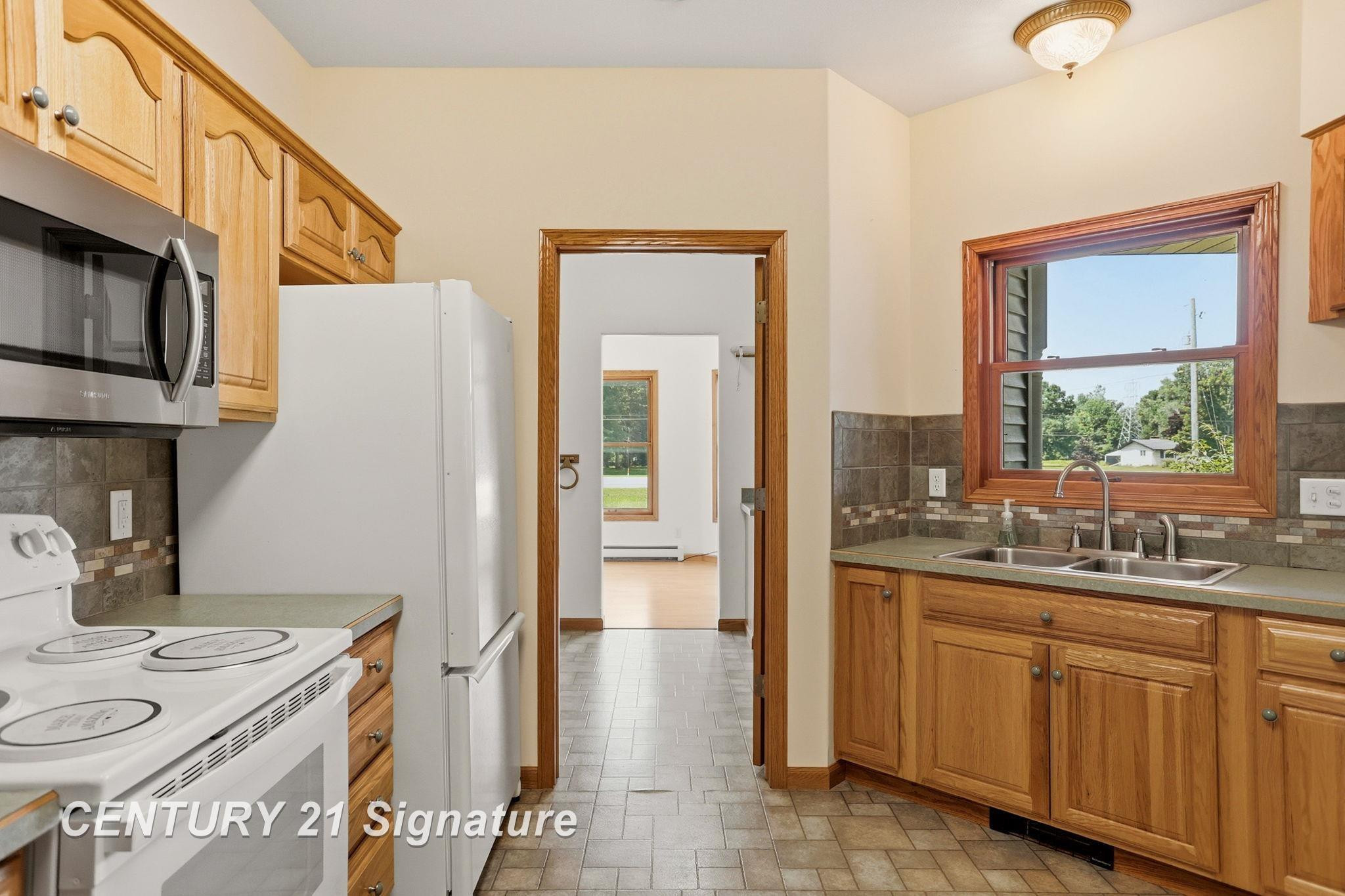 8605 Dixie Highway, Birch Run, MI 48415 — Photo 35