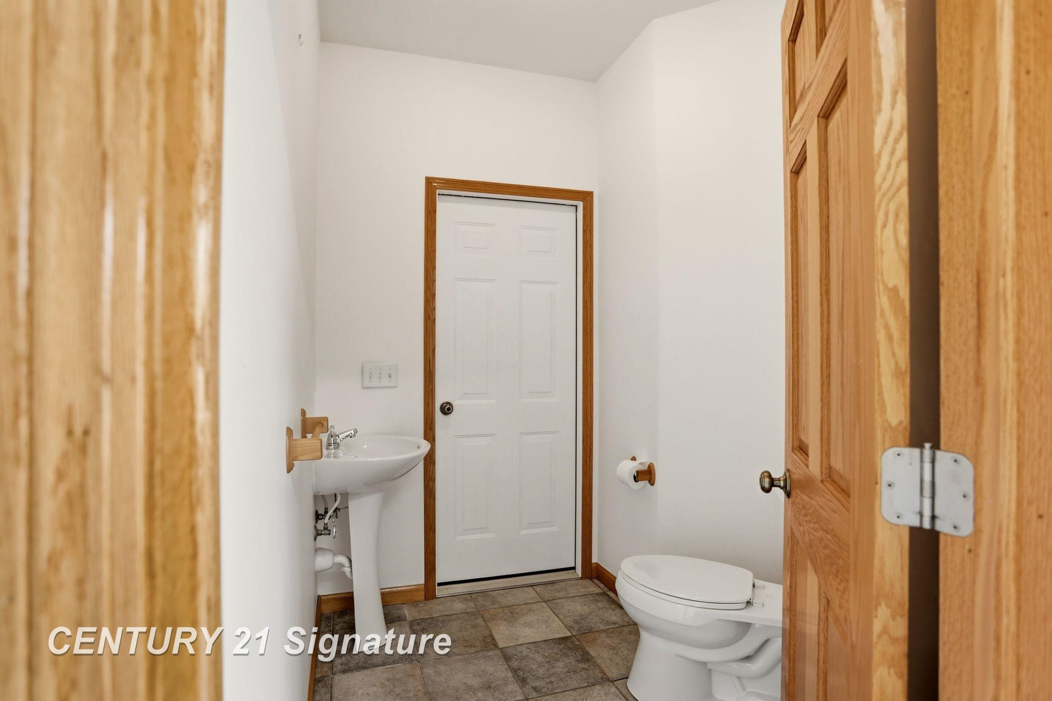 8605 Dixie Highway, Birch Run, MI 48415 — Photo 38