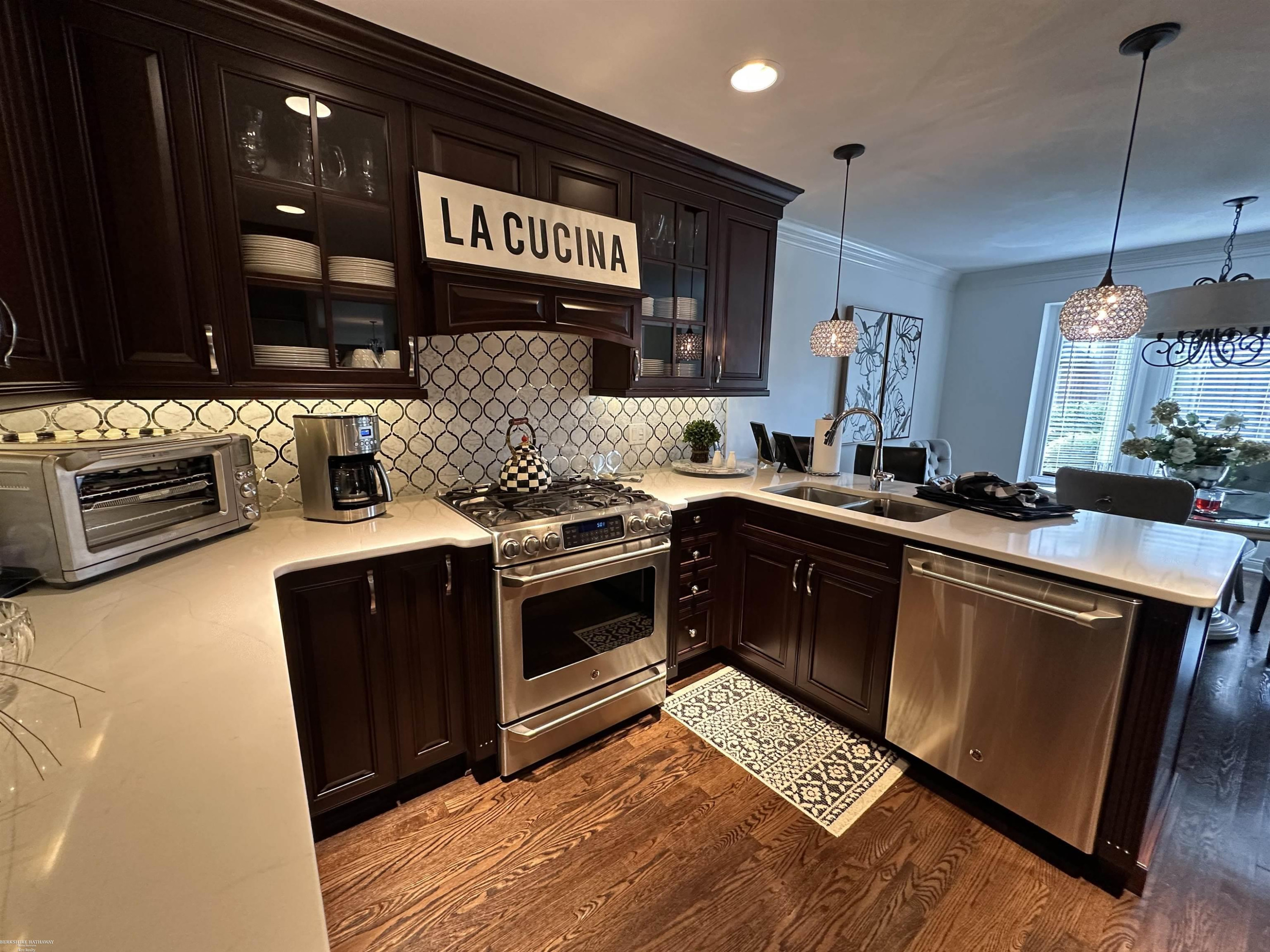 54920 Hennington Court, Shelby Twp, MI 48316 — Photo 19