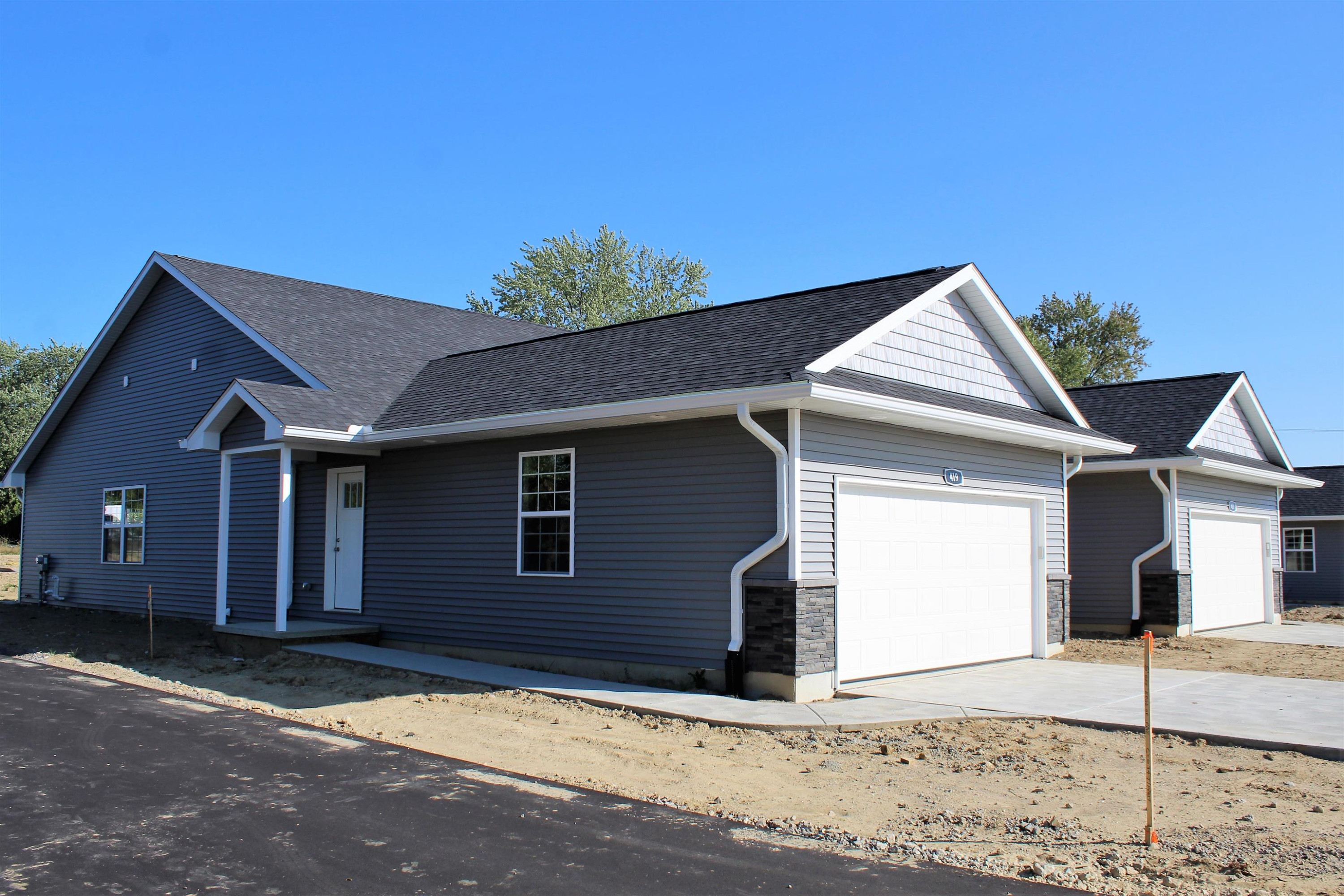 419 S Dayton Street, Davison, MI 48423 — front exterior