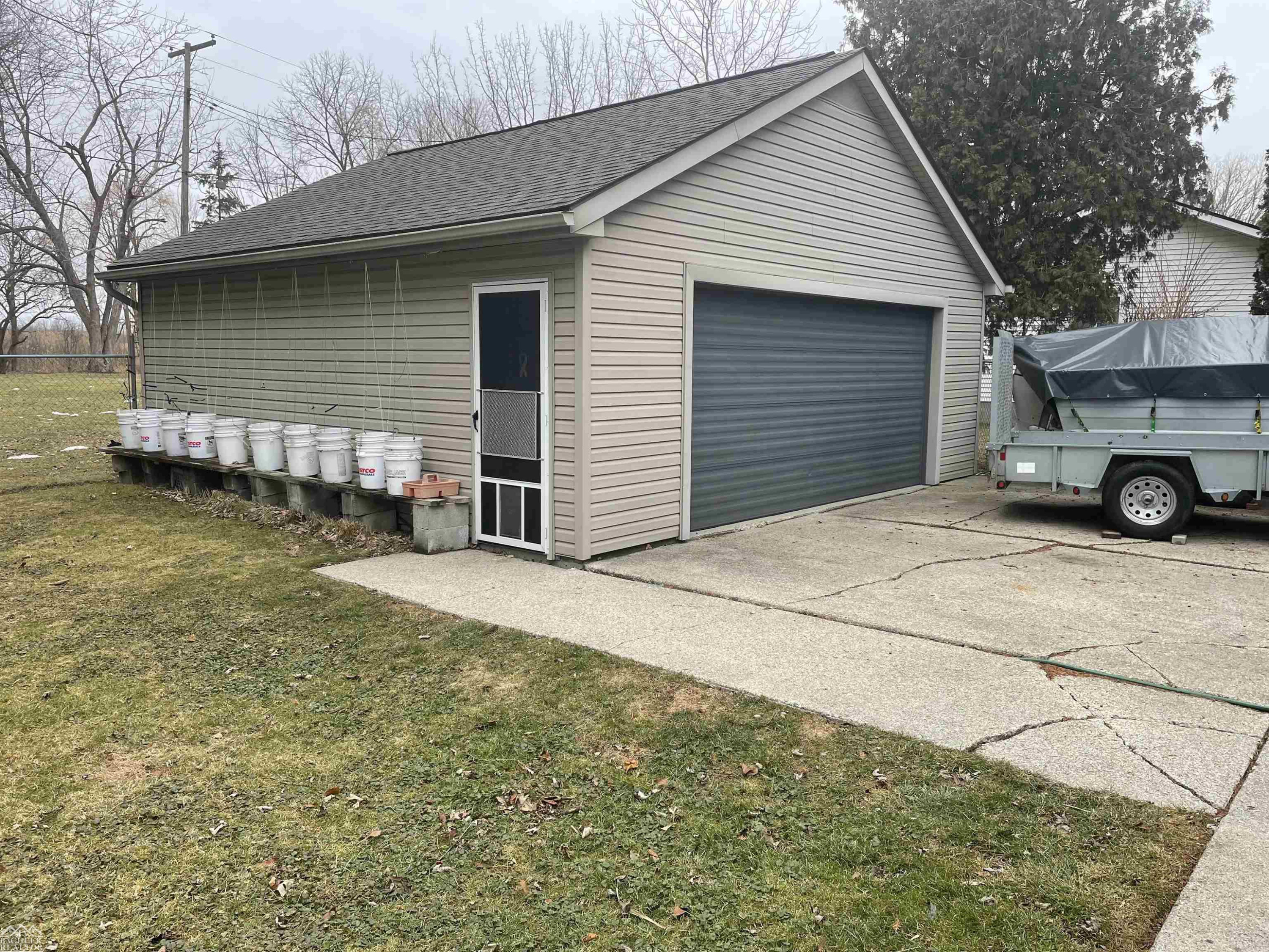 2567 St. Clair River Drive, Algonac, MI 48001 — Photo 28