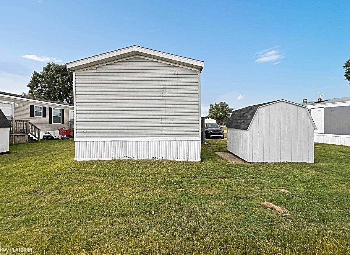45314 Pierre Drive, Macomb, MI 48044 — Photo 17