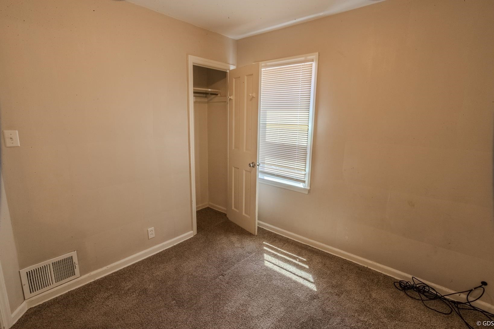 628 Alvord Avenue, Flint, MI 45503 — Photo 11