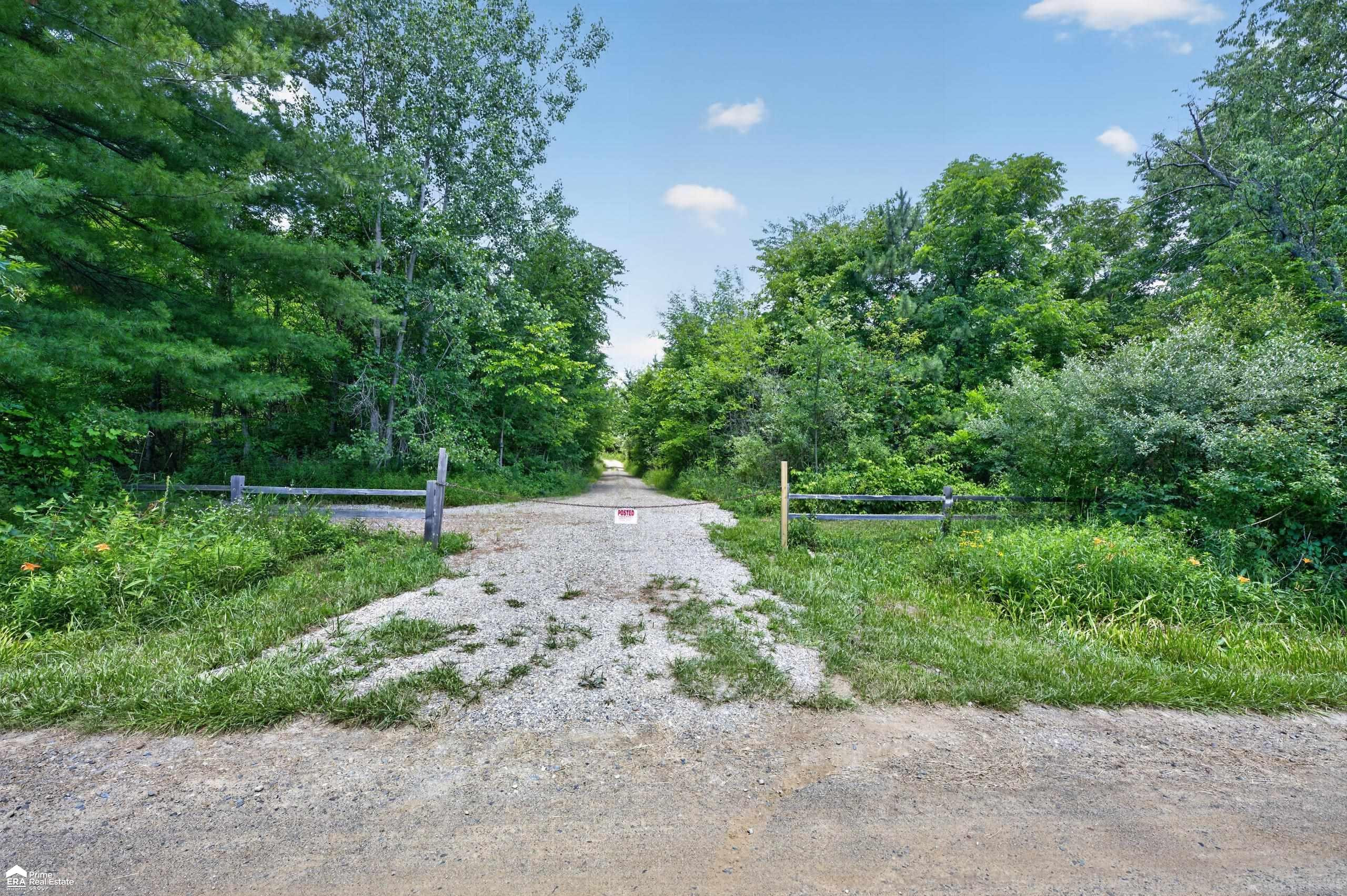 5498 Piersonville Road, Columbiaville, MI 48421 — Photo 24