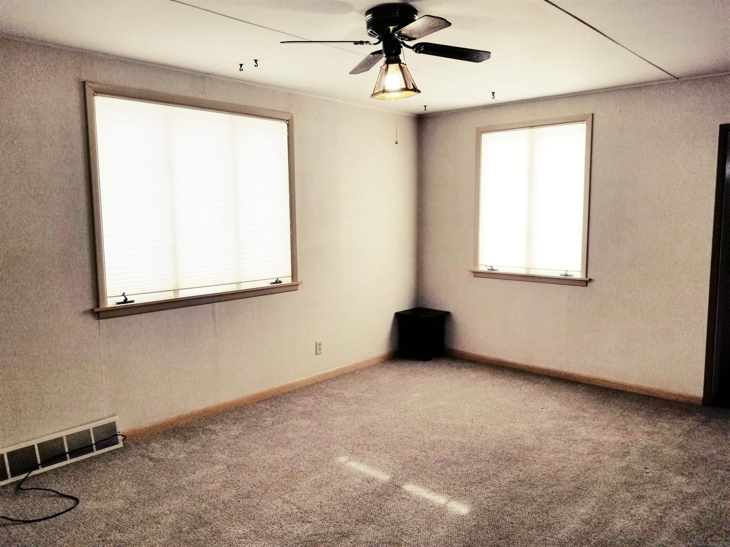 5216 E Sunset Road, Ironwood, MI 49938 — Photo 23