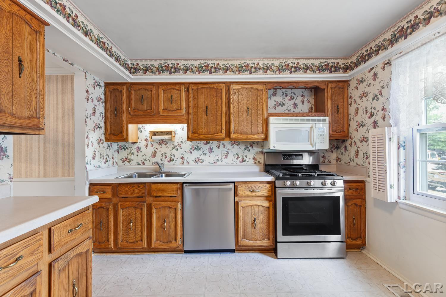 42948 Richards Court, Northville, MI 48167 — Photo 10