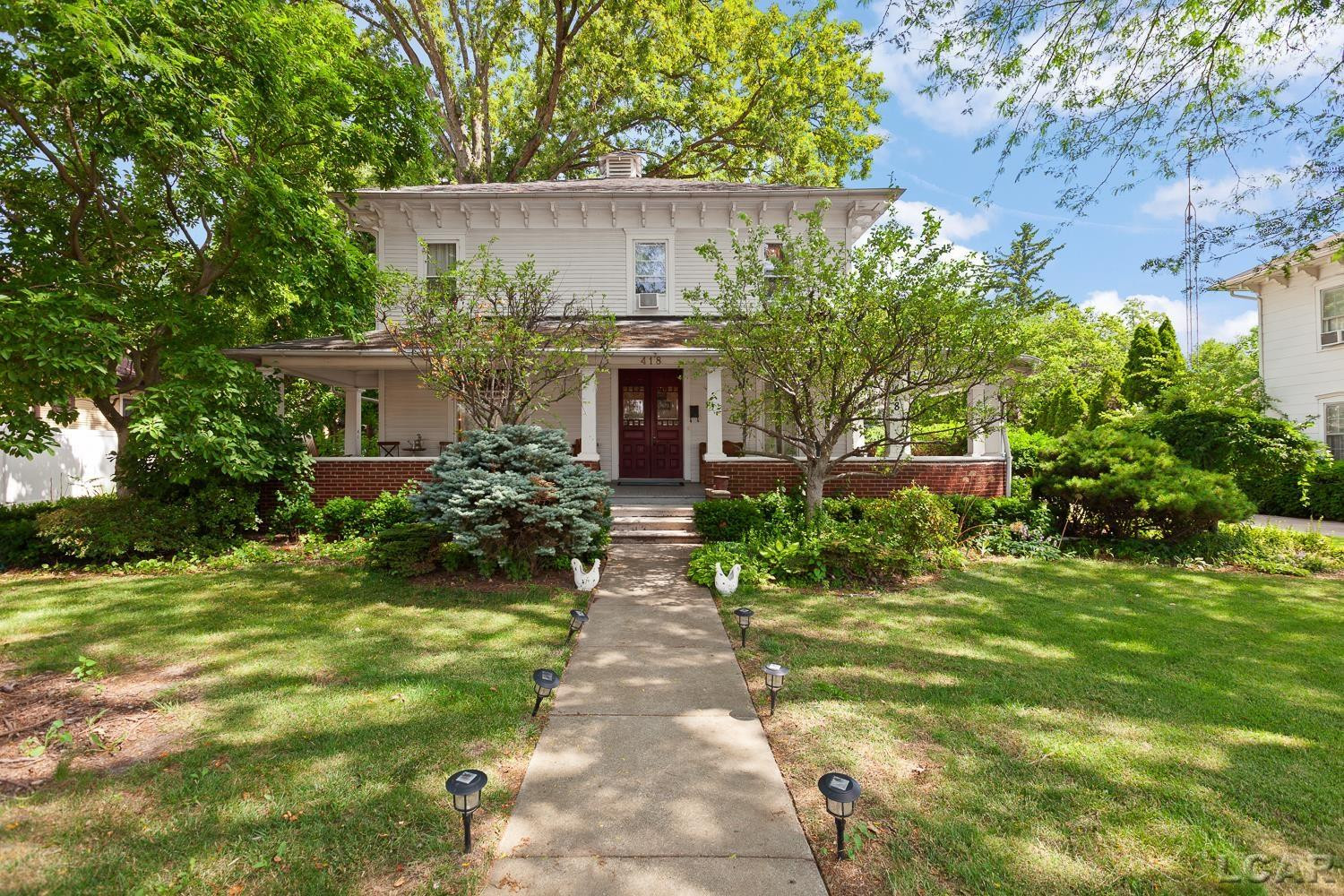 418 W Adrian Street, Blissfield, MI 49228 — front exterior