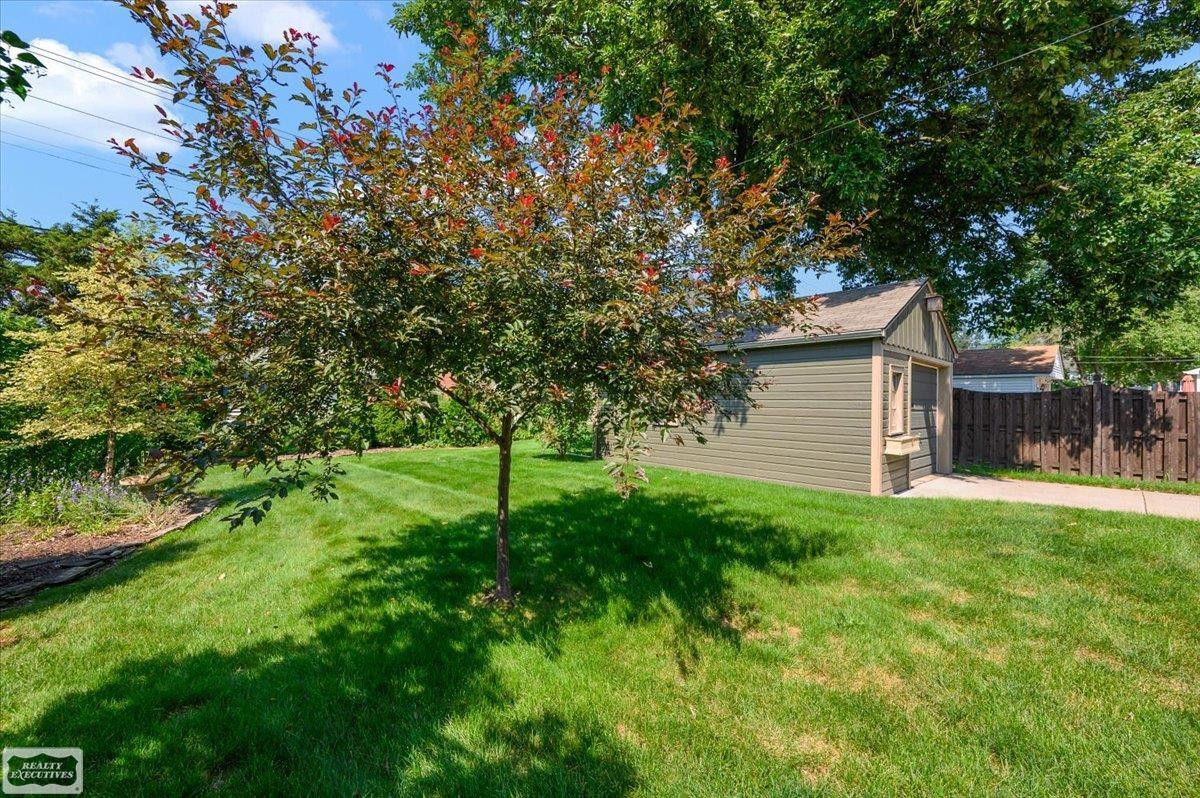 912 Cedar Hill Drive, Royal Oak, MI 48067 — Photo 38