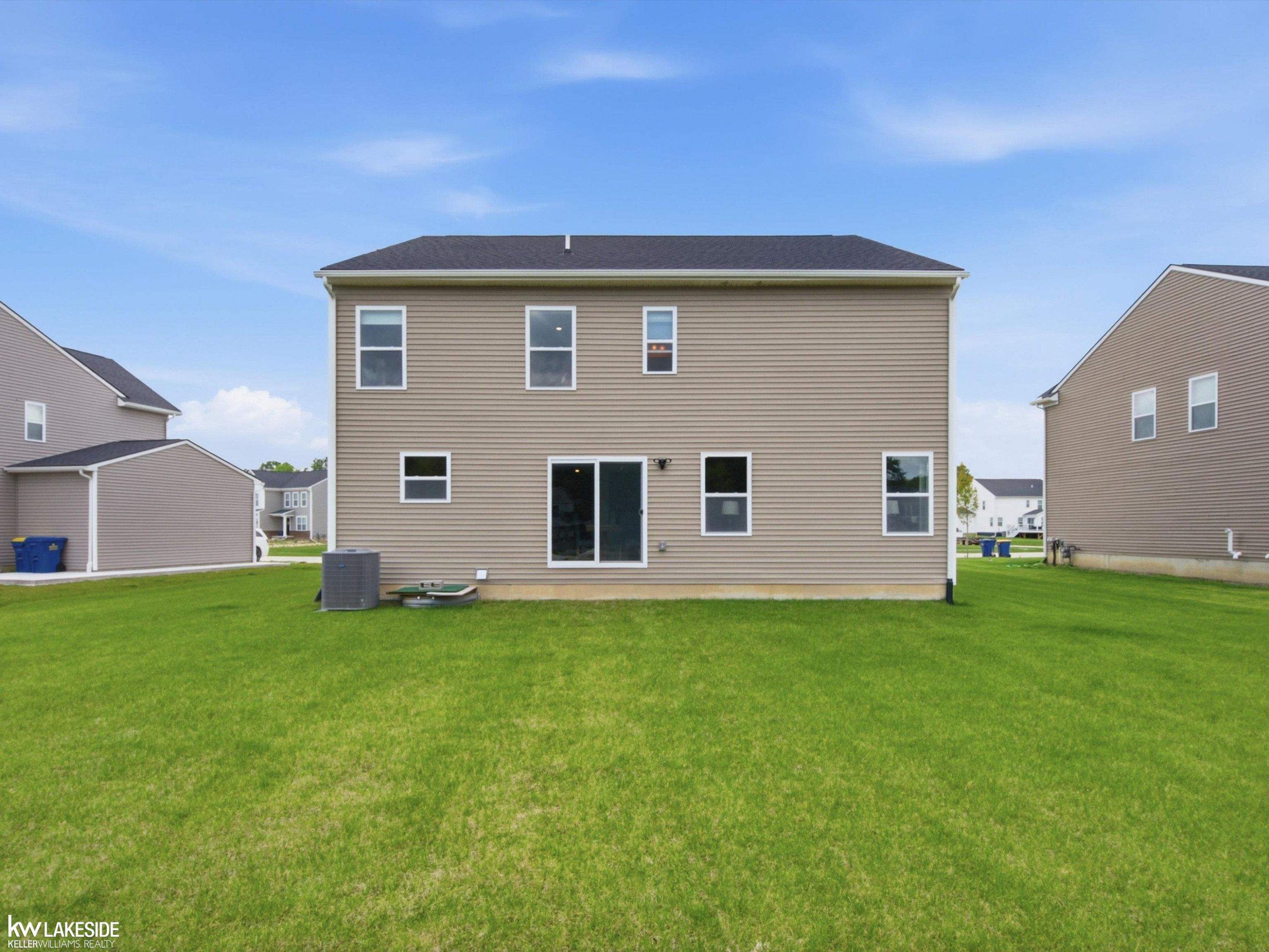 54470 Heron Circle, Chesterfield, MI 48047 — Photo 26