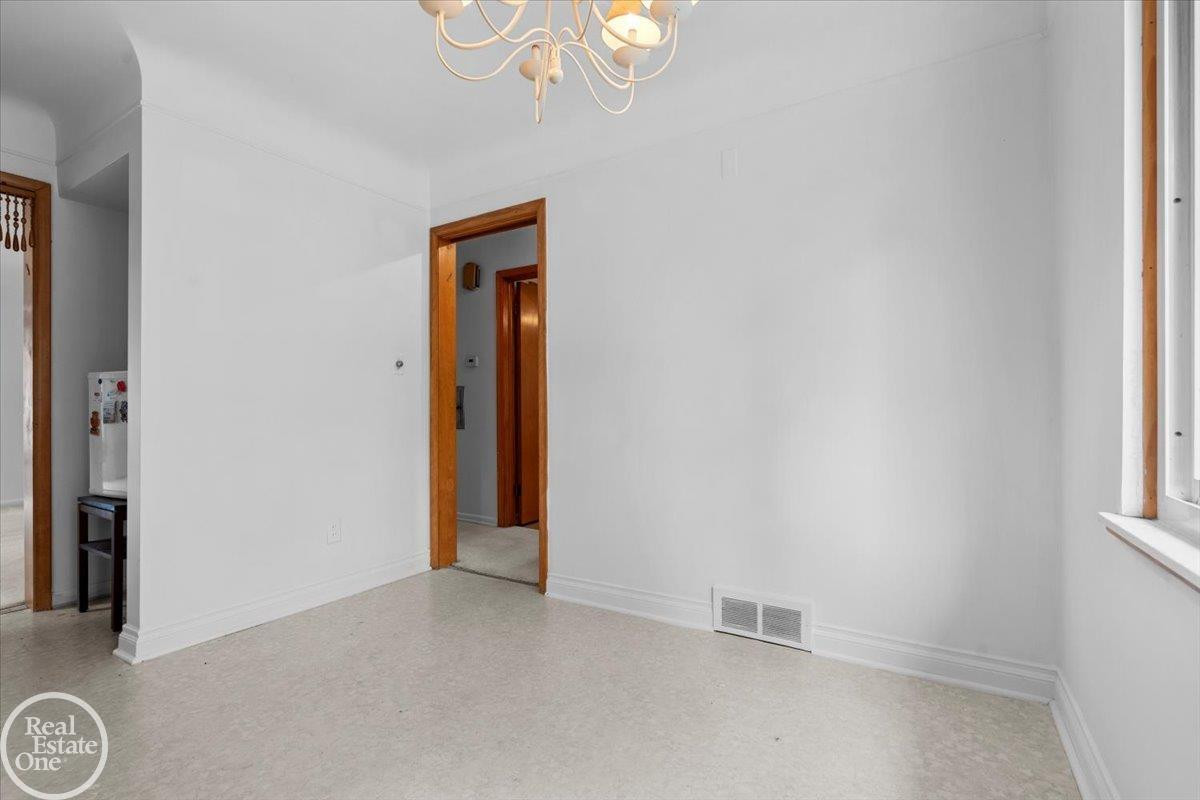 75 Lodewyck Street, Mount Clemens, MI 48043 — Photo 17