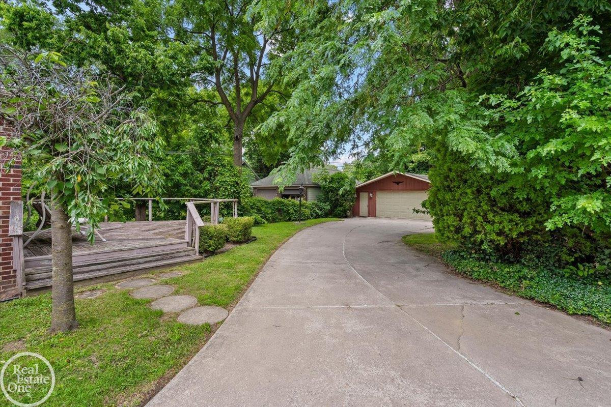 75 Lodewyck Street, Mount Clemens, MI 48043 — Photo 34