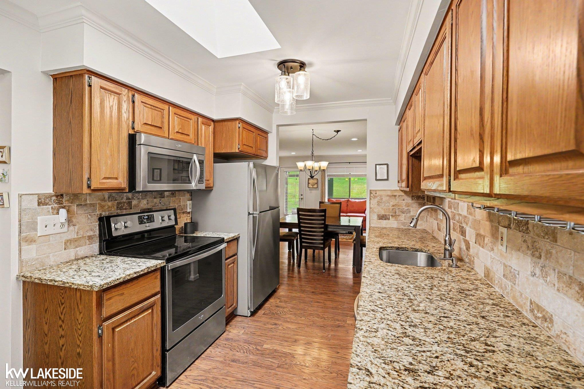 983 Wexford Way, Rochester Hills, MI 48307 — Photo 10