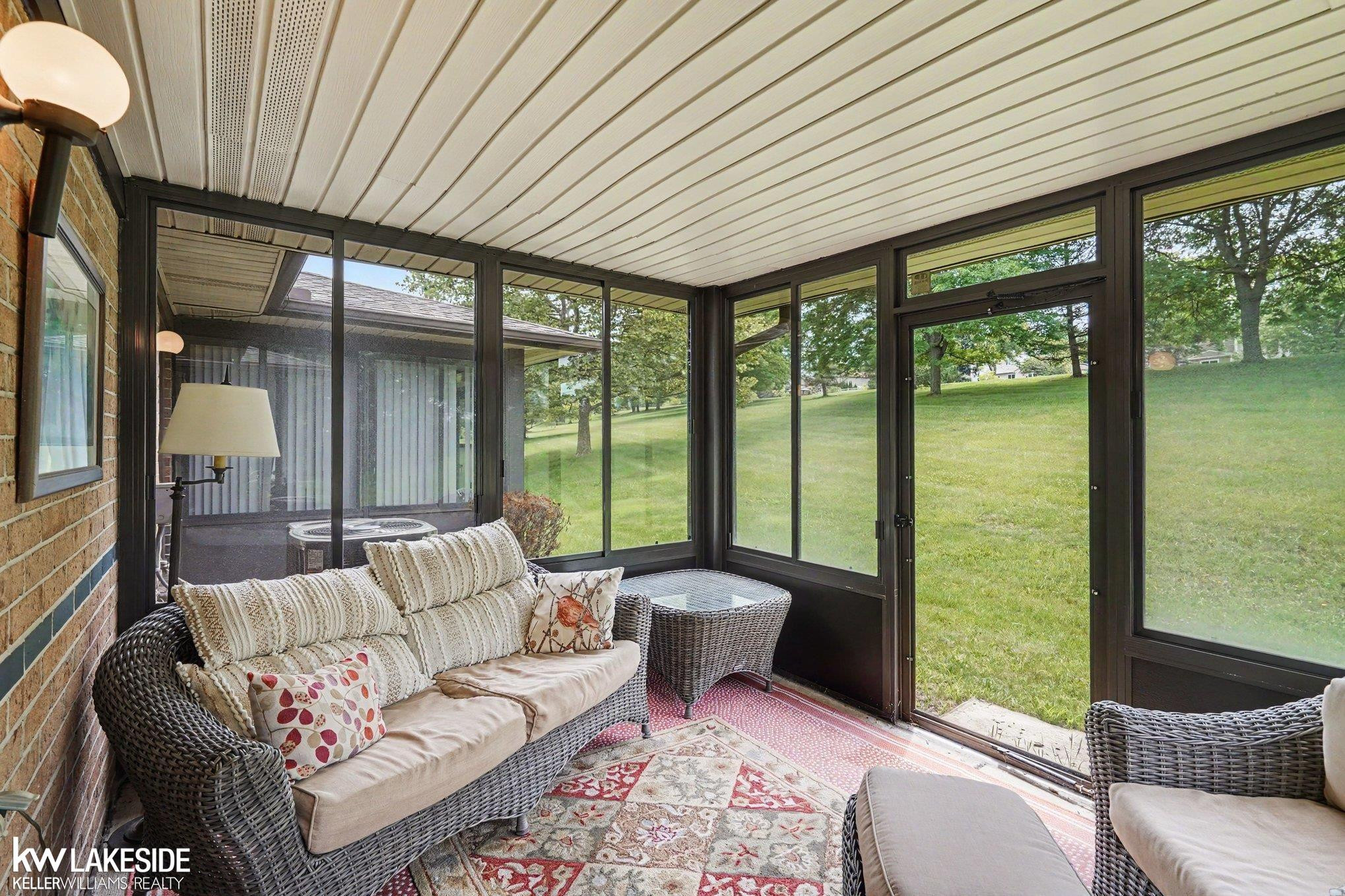983 Wexford Way, Rochester Hills, MI 48307 — Photo 23