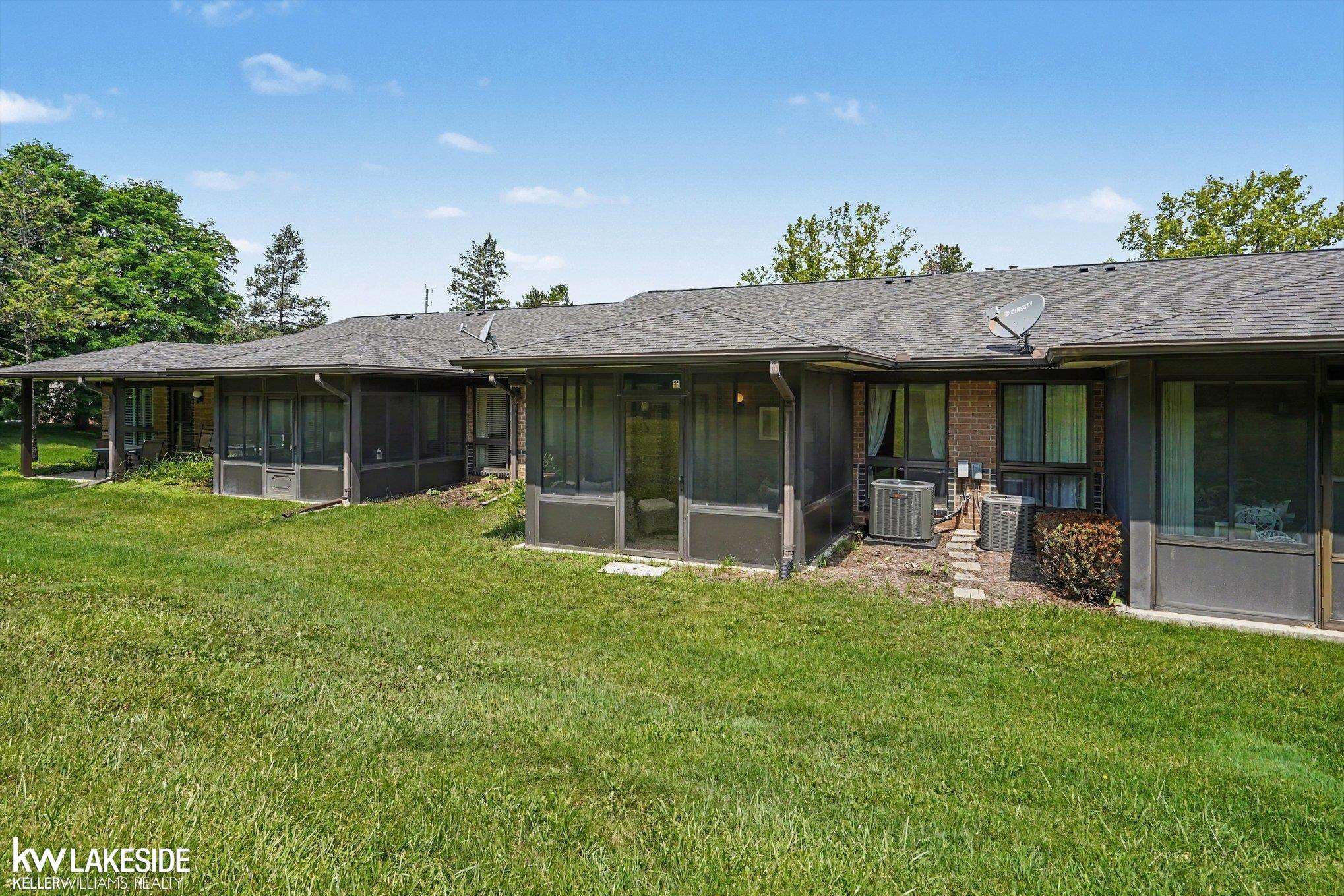 983 Wexford Way, Rochester Hills, MI 48307 — Photo 26