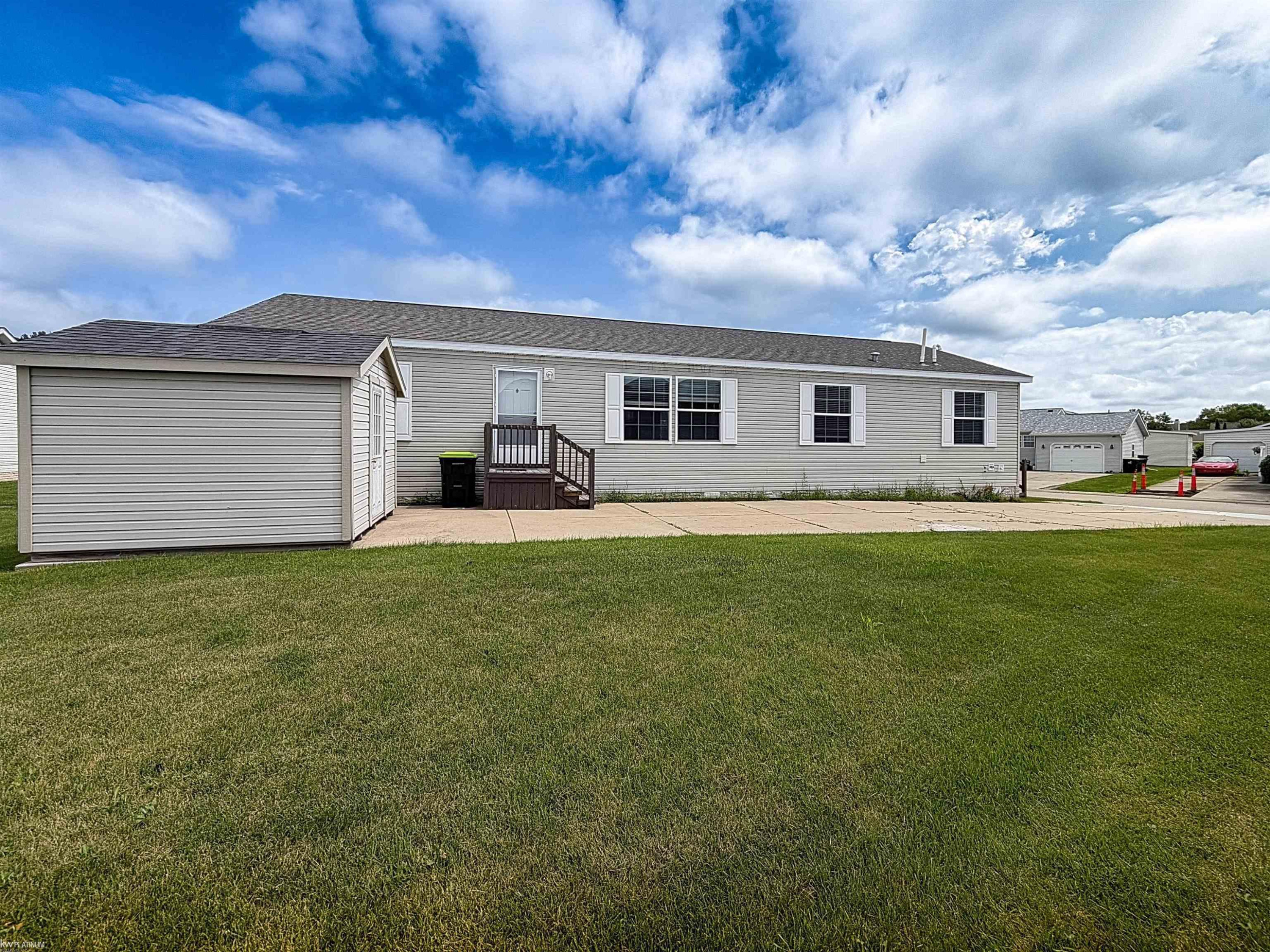 45545 Labelle Drive, Macomb, MI 48044 — Photo 2