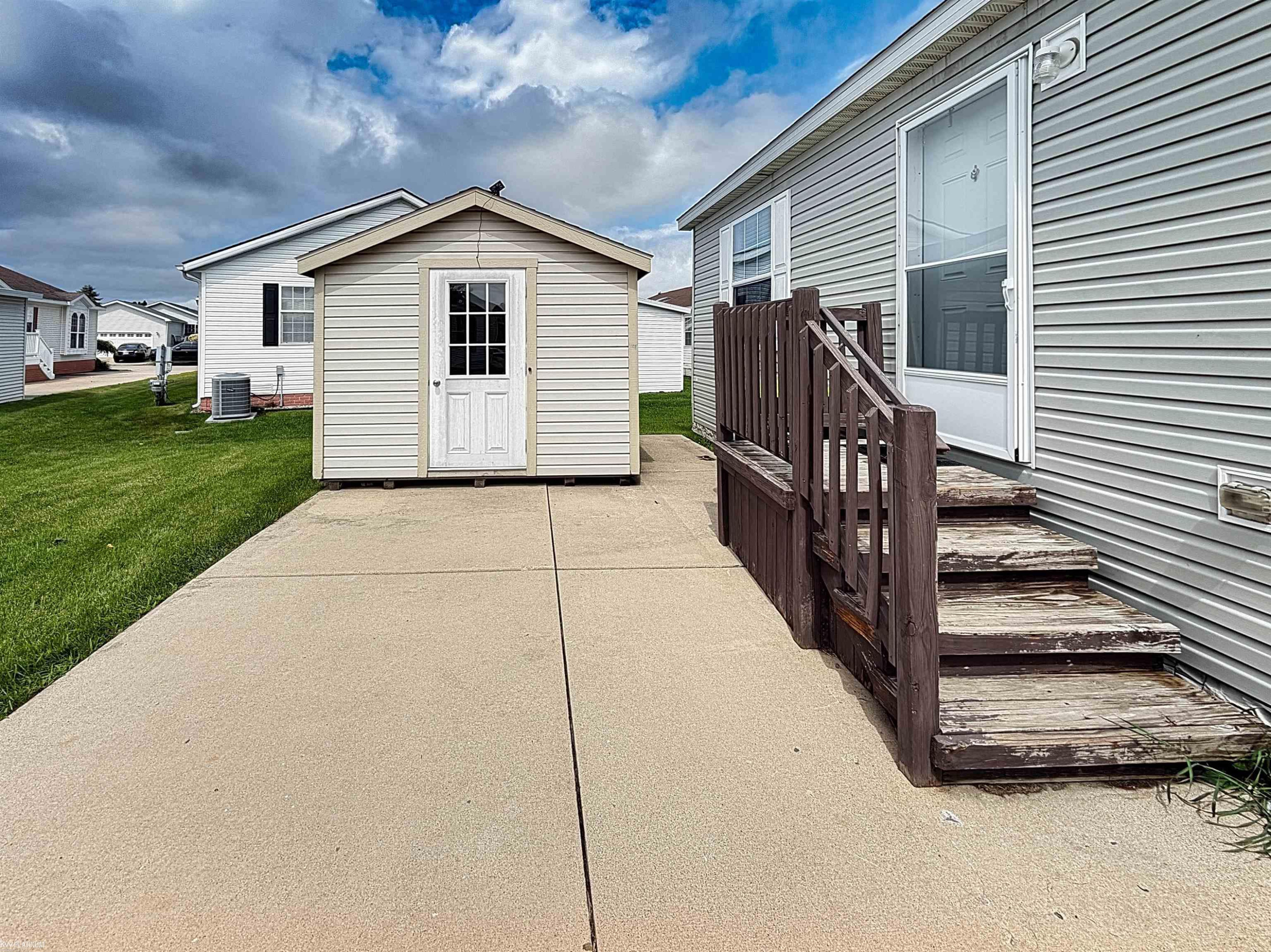 45545 Labelle Drive, Macomb, MI 48044 — Photo 24