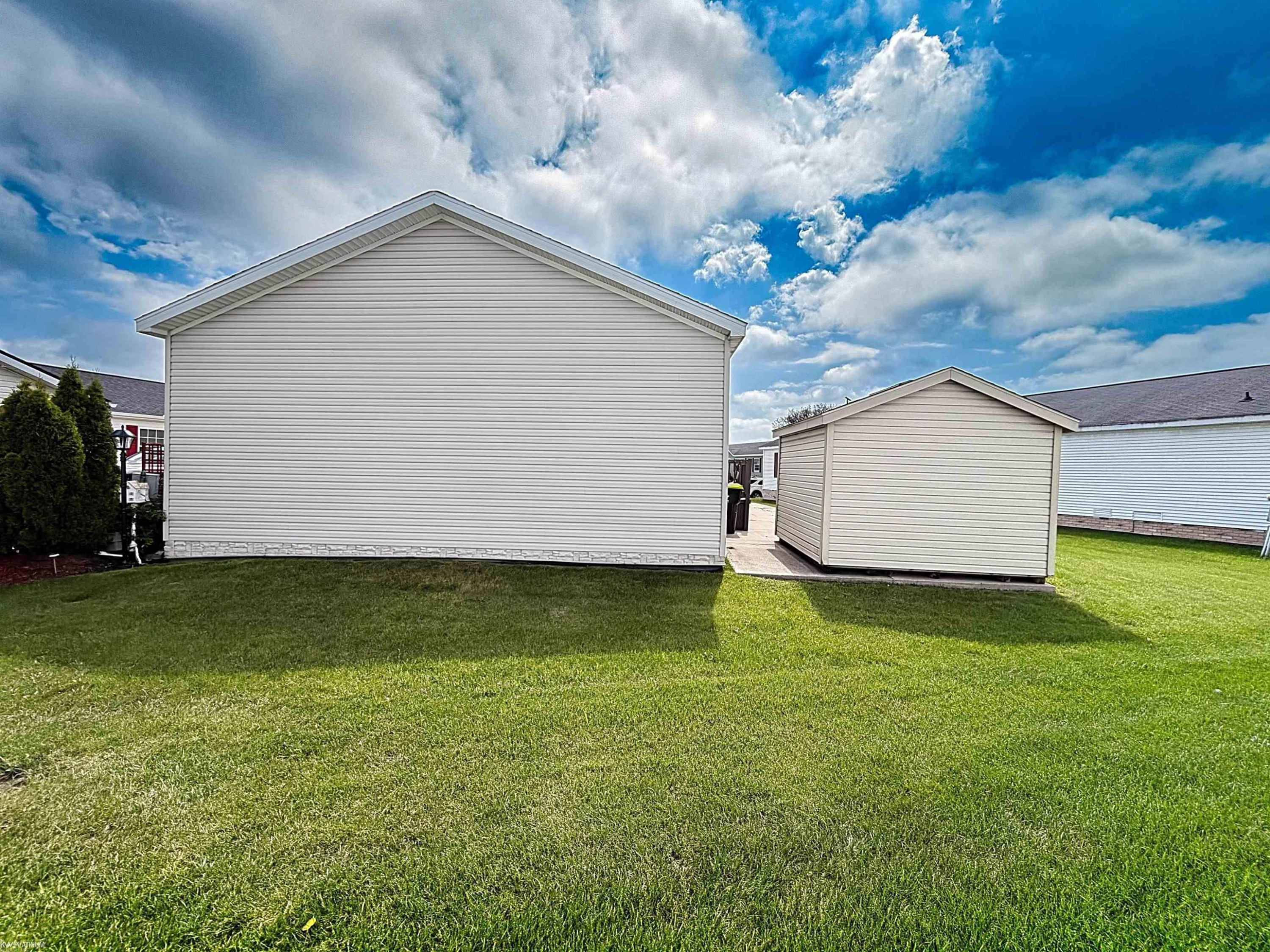 45545 Labelle Drive, Macomb, MI 48044 — Photo 25