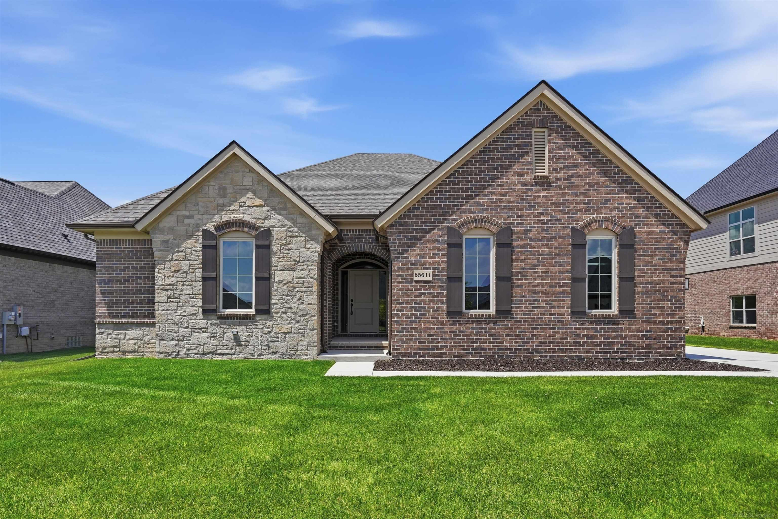 55611 Bay Oaks Court, Shelby Twp, MI 48315 — front exterior